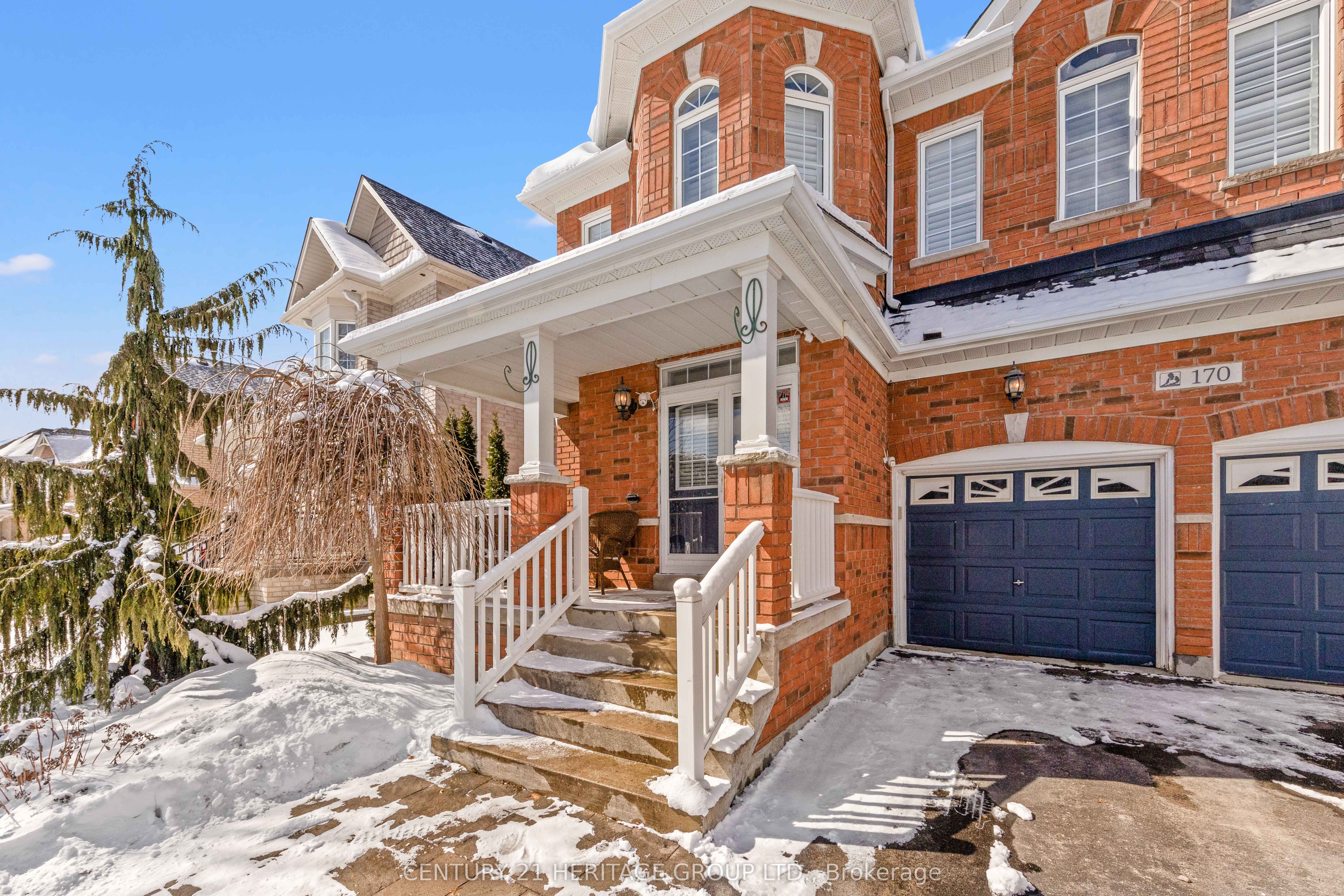 170 West Lawn Crescent