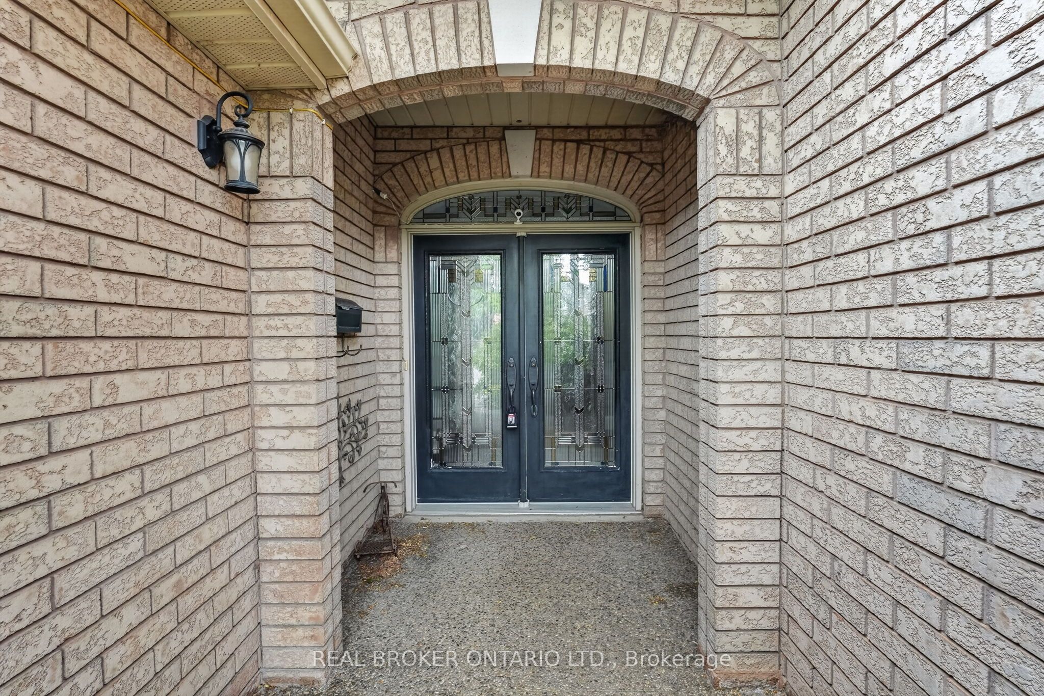 2152 Grand Ravine Drive