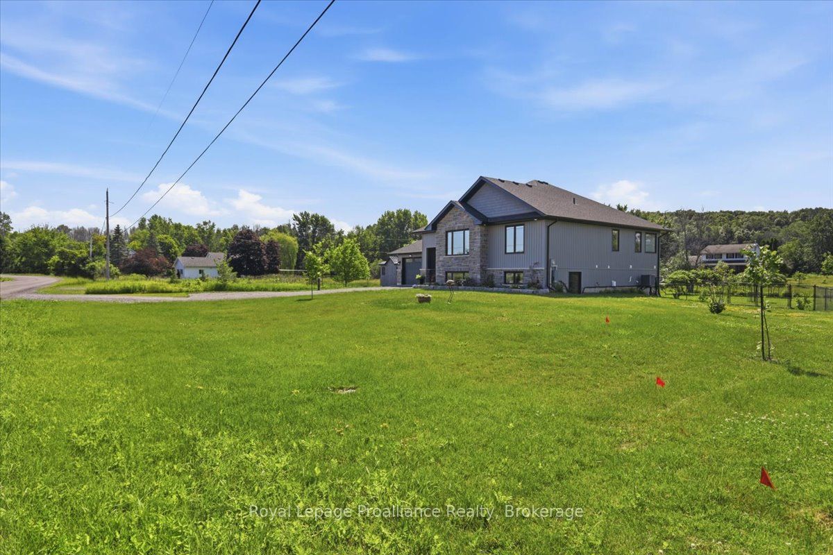 564 Willett Road