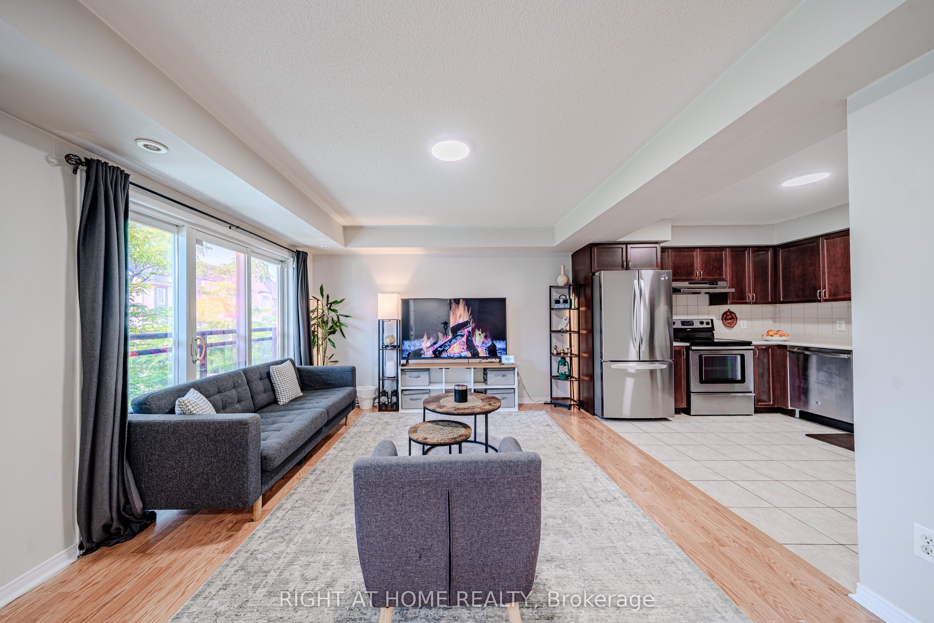 5035 Oscar Peterson Boulevard N 100