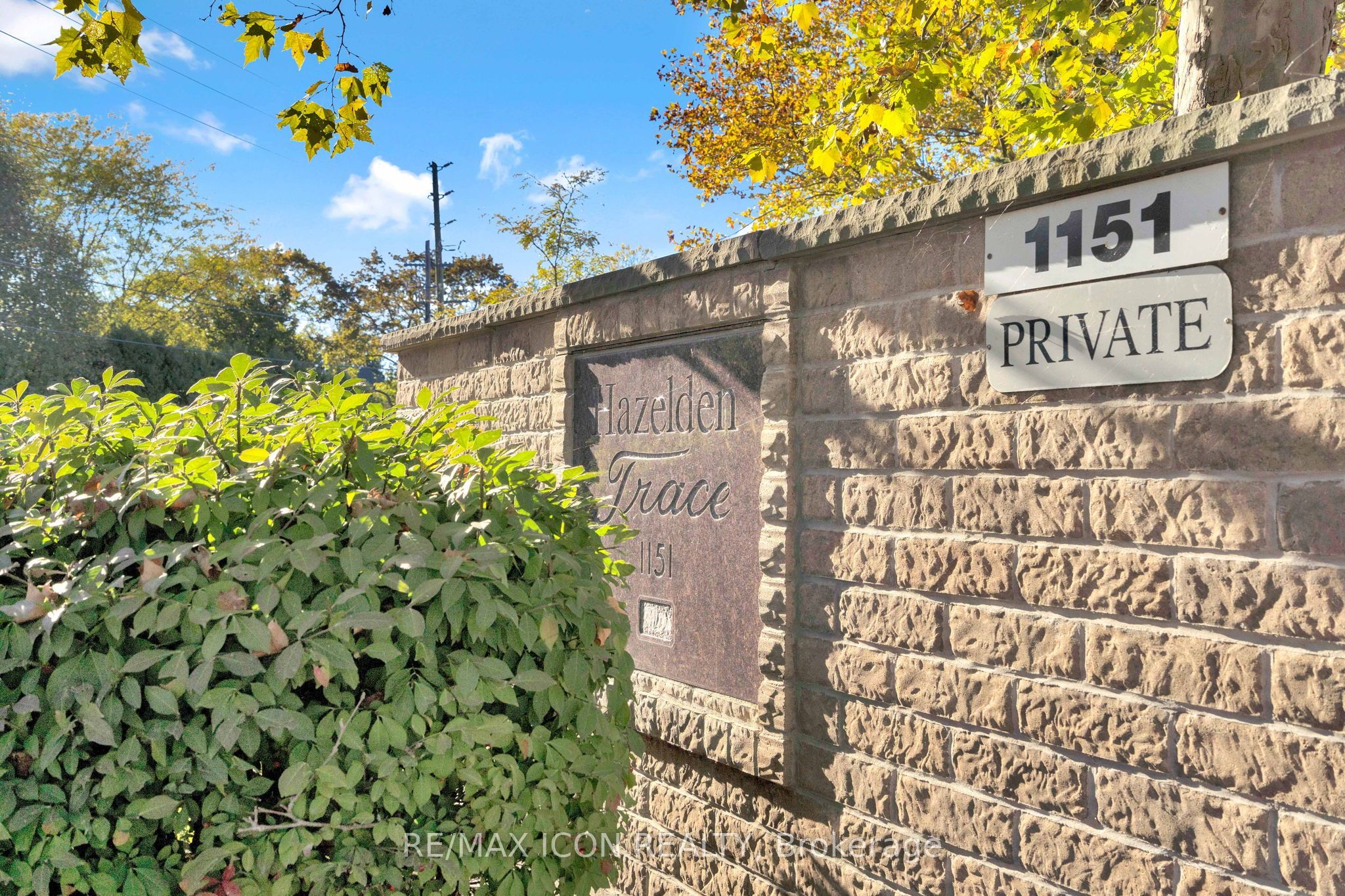 1151 Riverside Drive 17