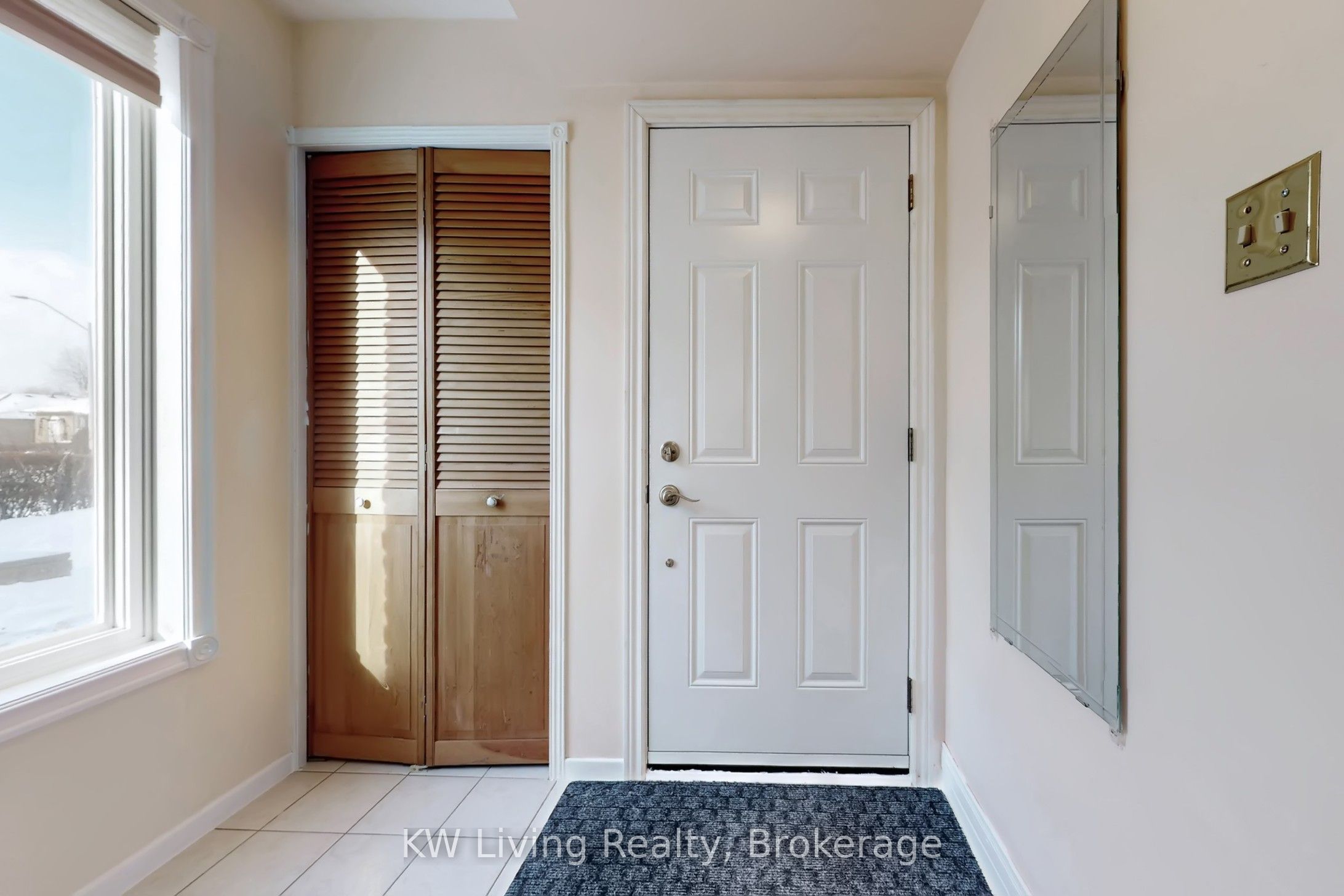 944 Blairholm Avenue