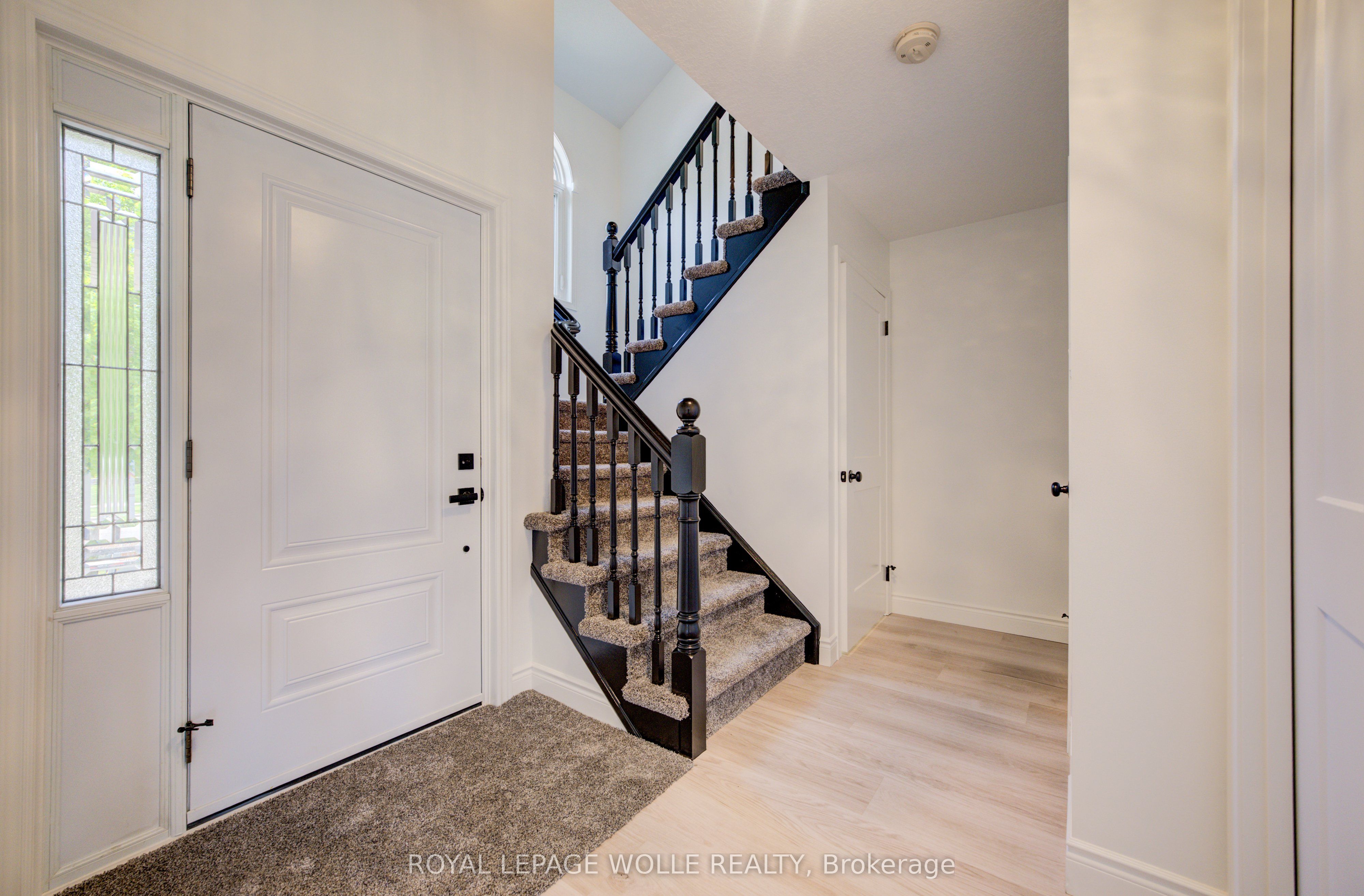 464 Northlake Drive