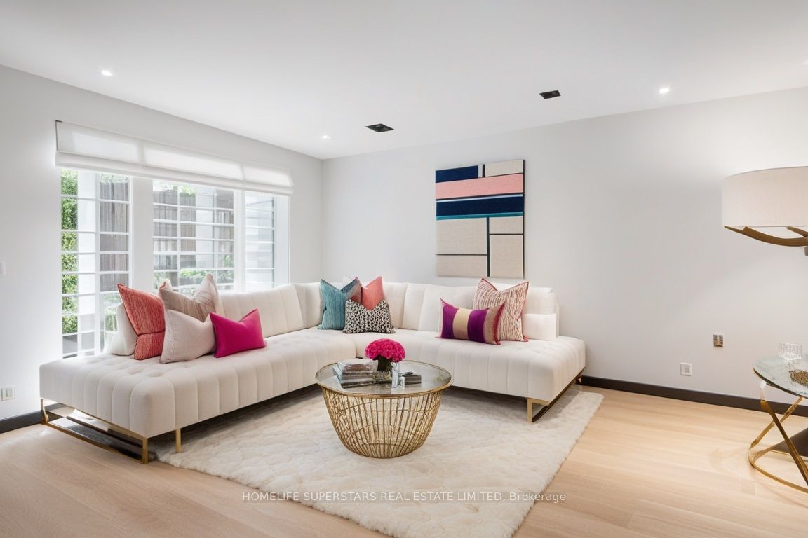 1565 Hastings Drive