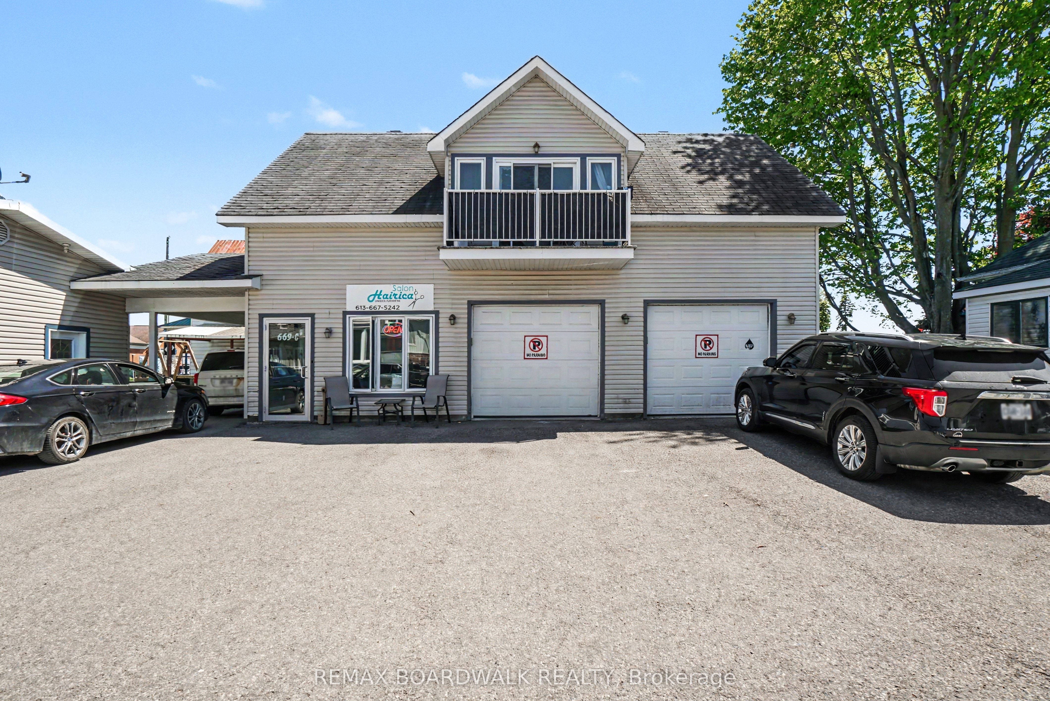 683 Principale Street