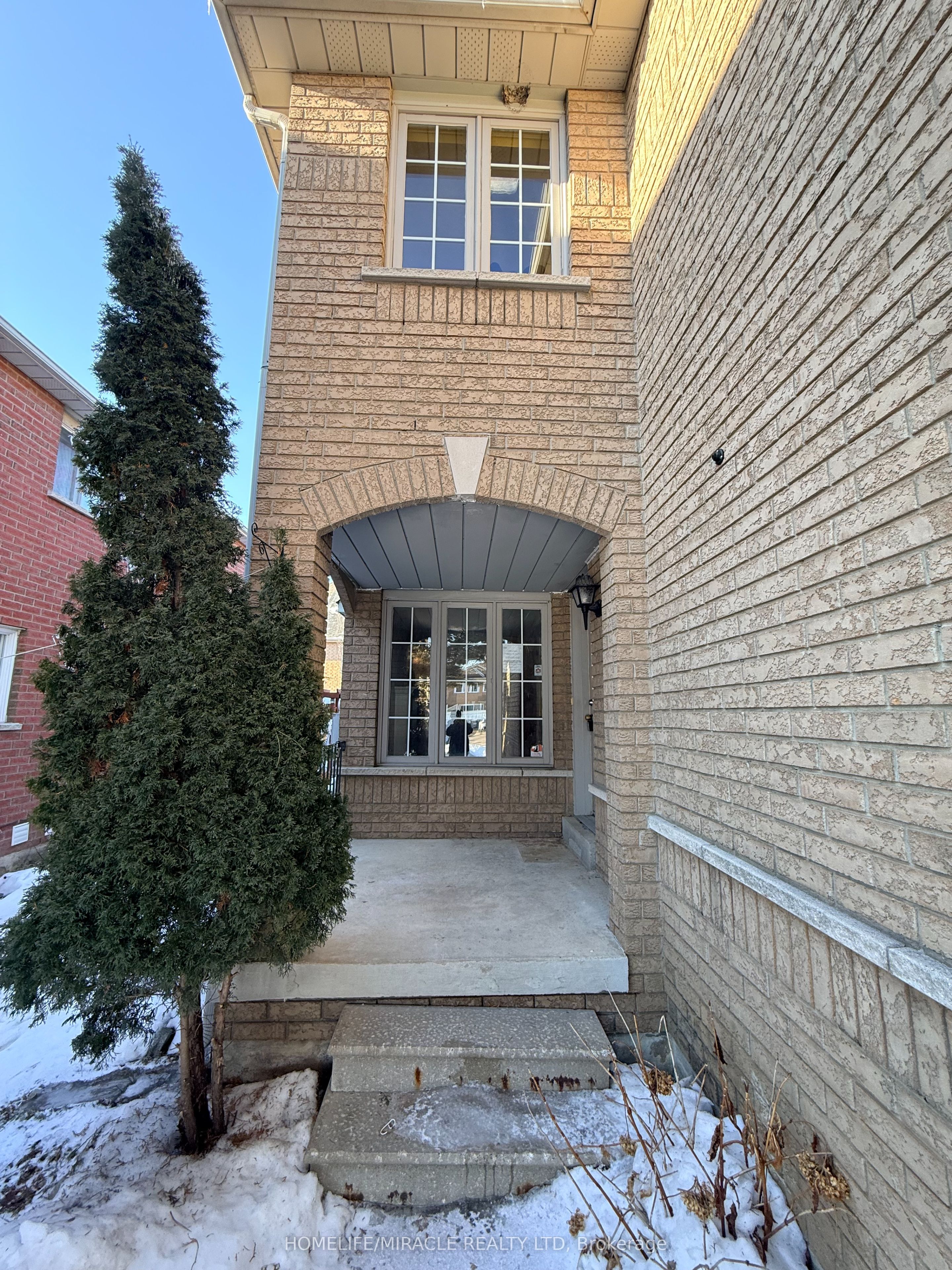 137 Pressed Brick Drive