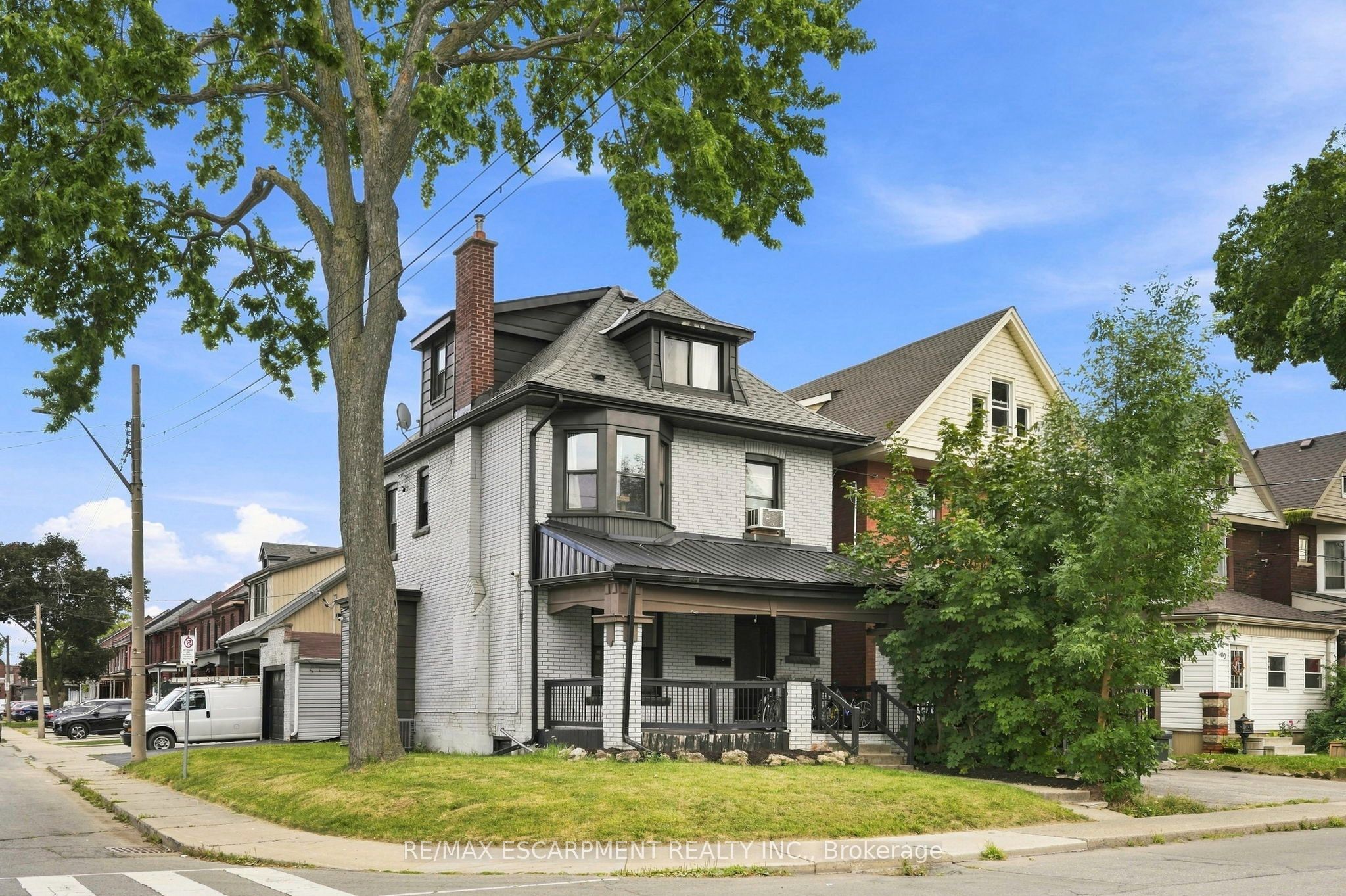 106 BARNESDALE Avenue N