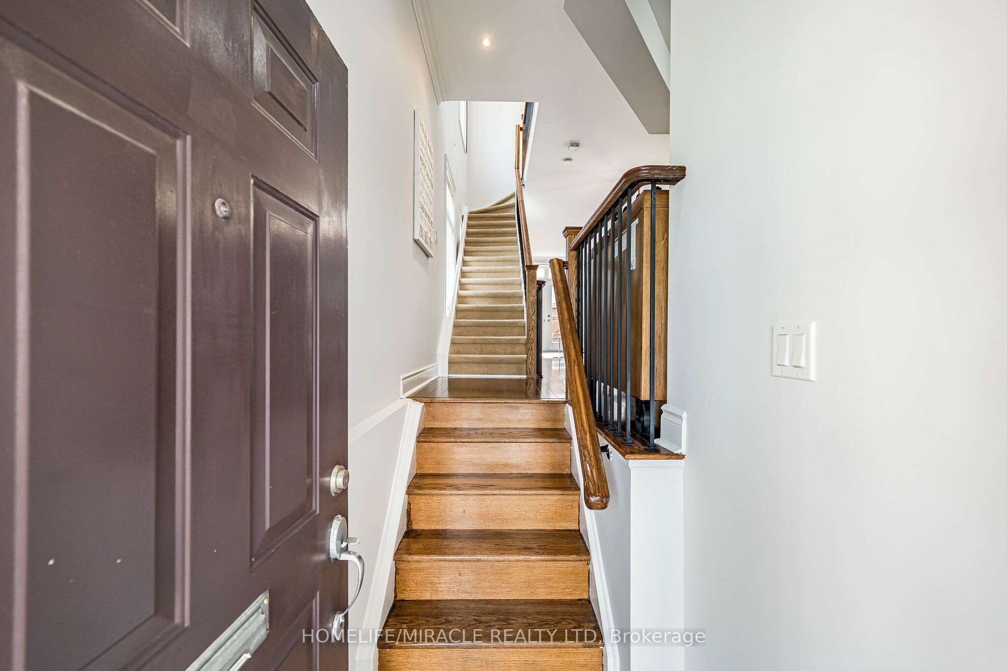 265 Van Dusen Boulevard 1