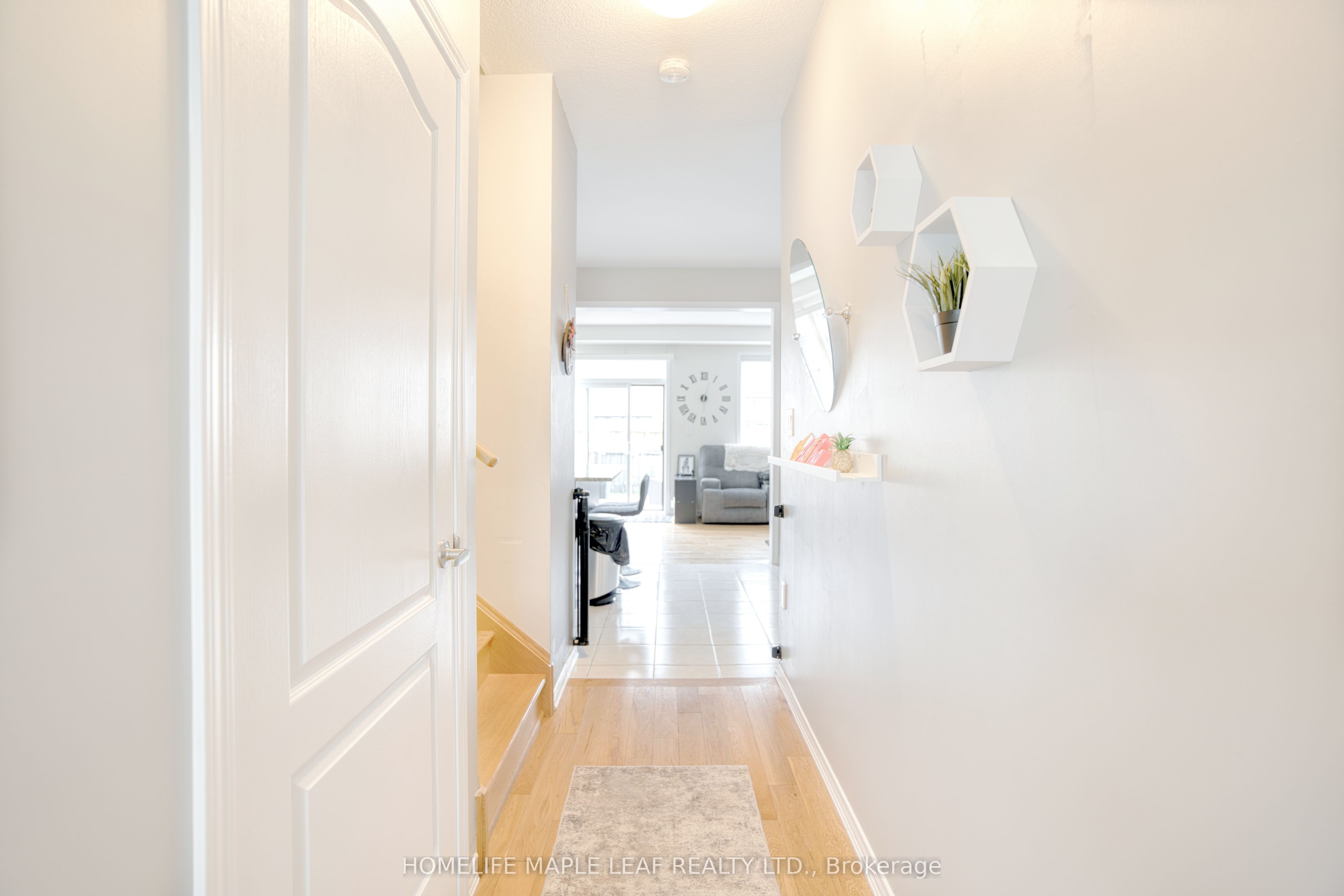 232 BEDROCK Drive S
