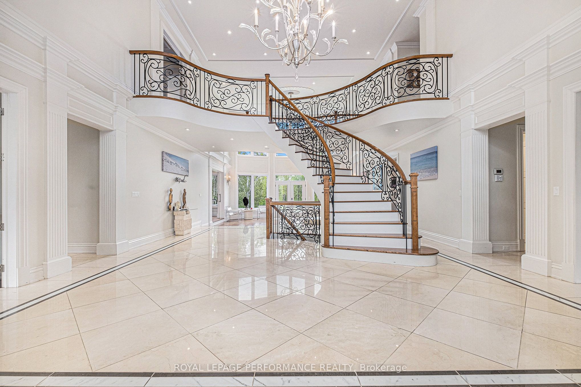 1413 BLACKHORSE Court
