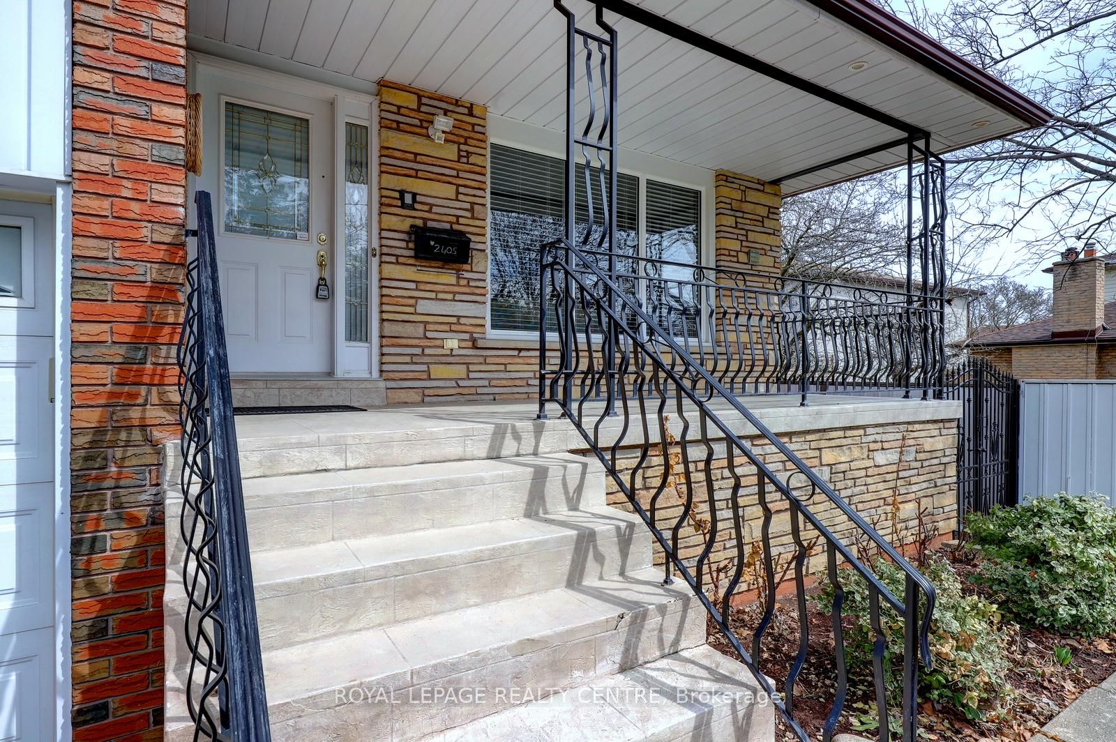 2405 Rosemary Drive