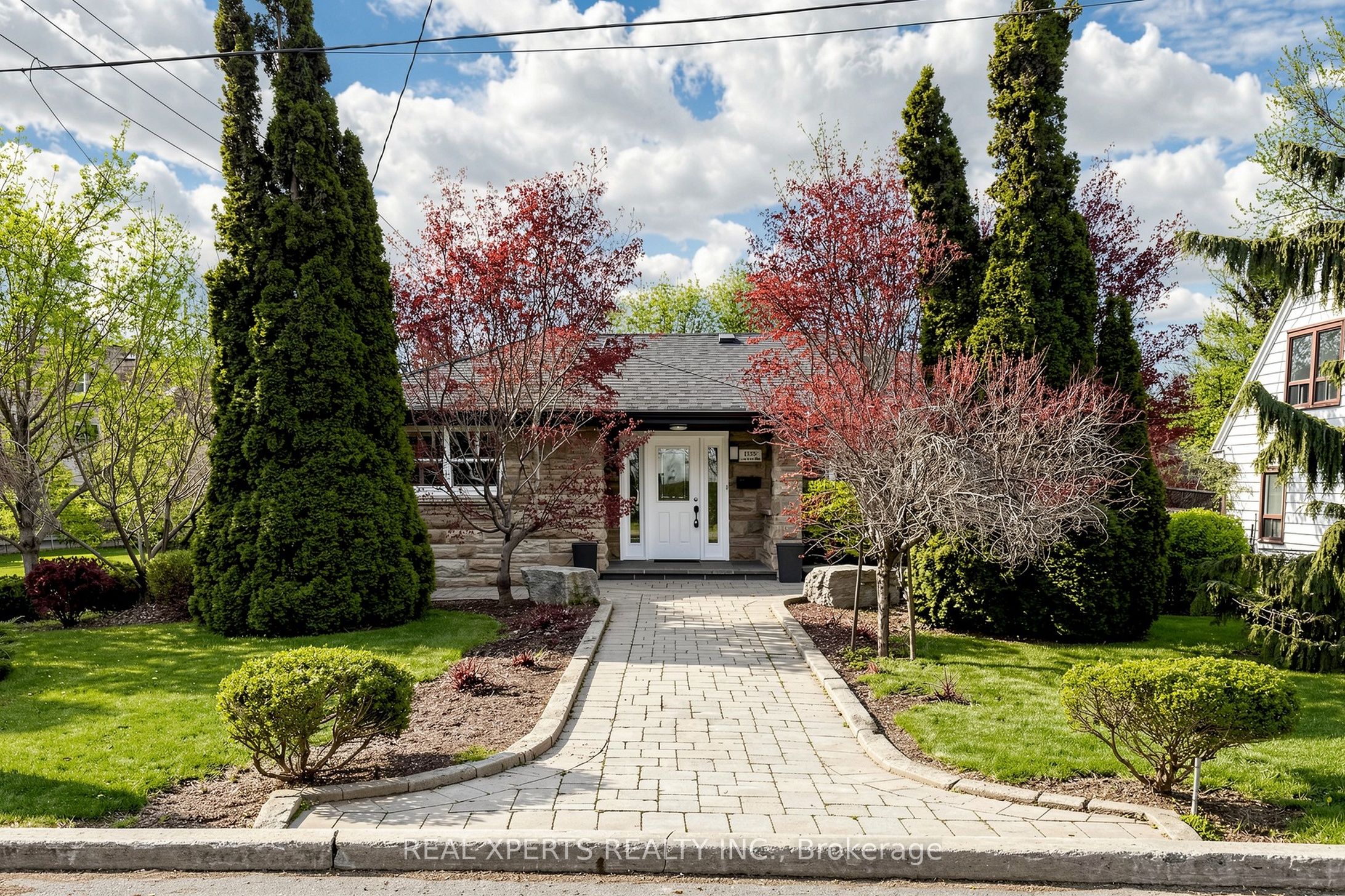 103 AURA LEA Boulevard