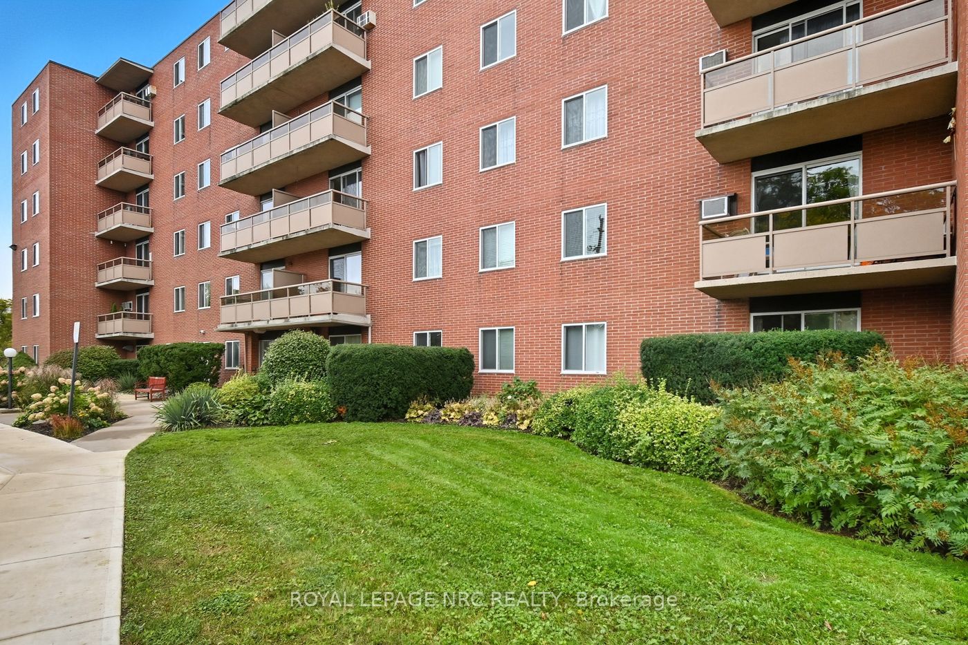 264 Grantham Avenue 505