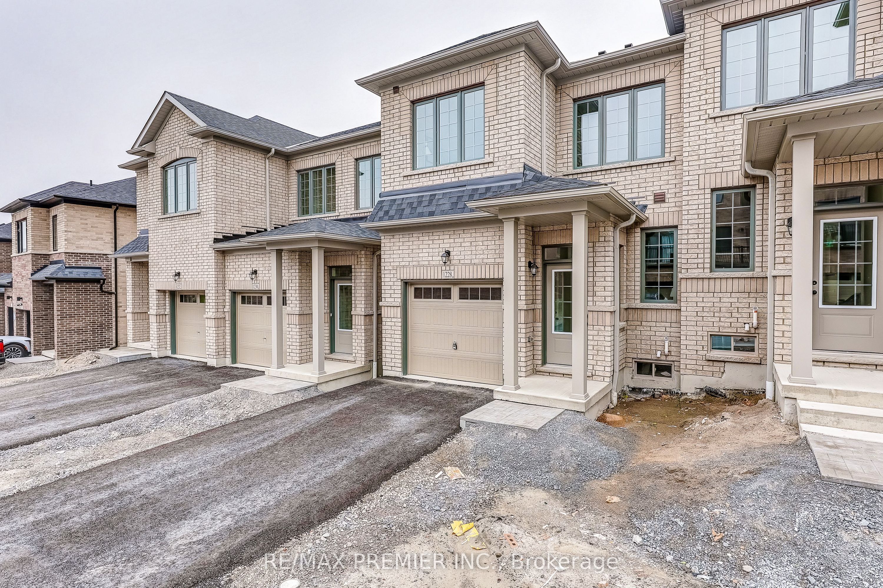 1228 Elizabeth Mackenzie Drive