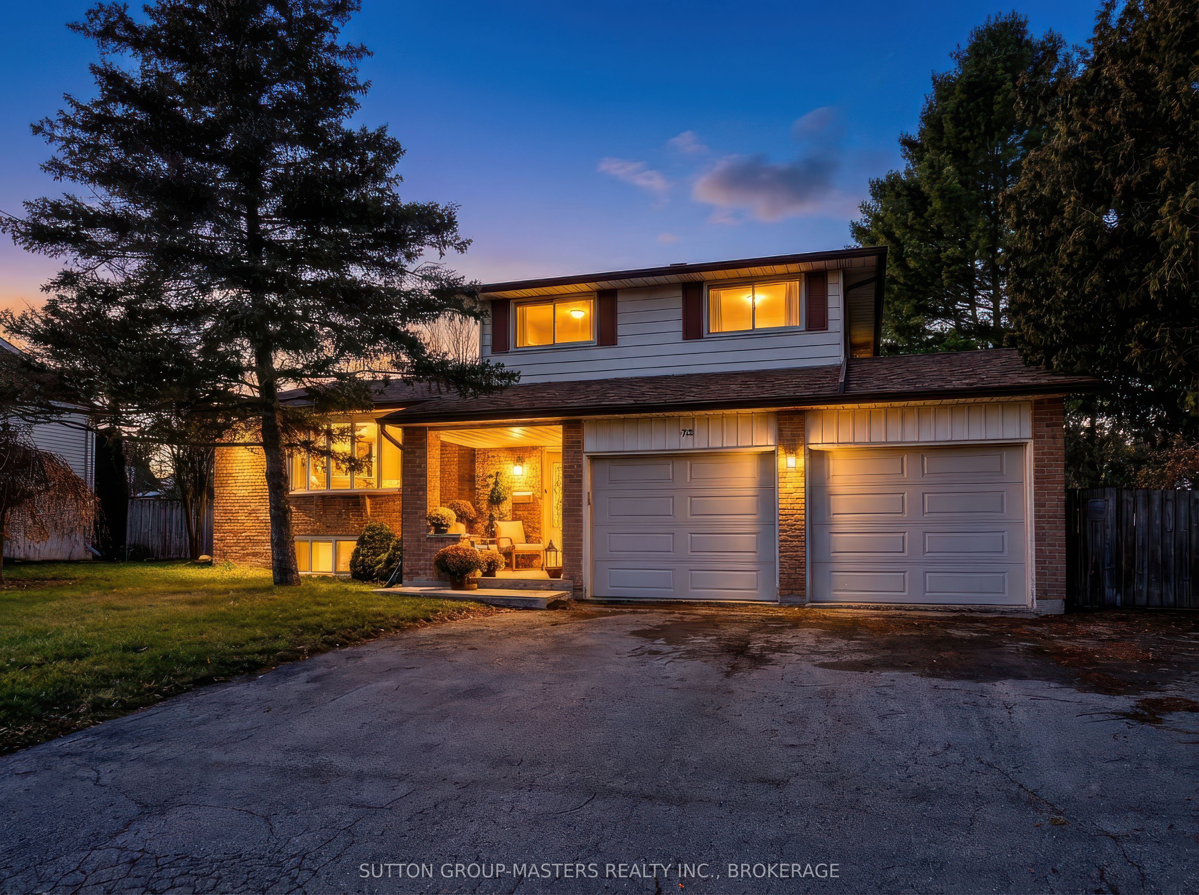 715 Collins Bay Road