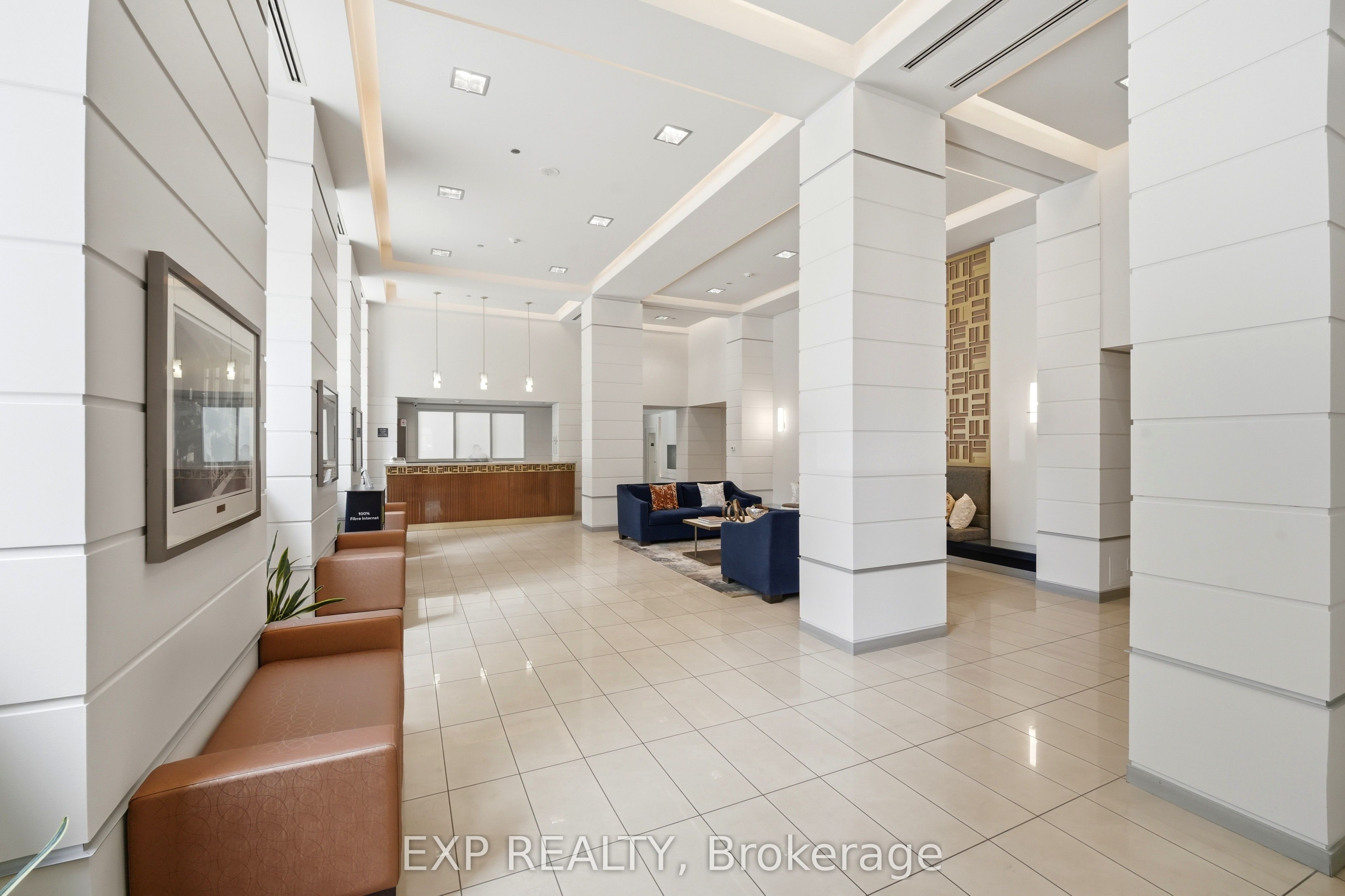 230 King Street E PH20