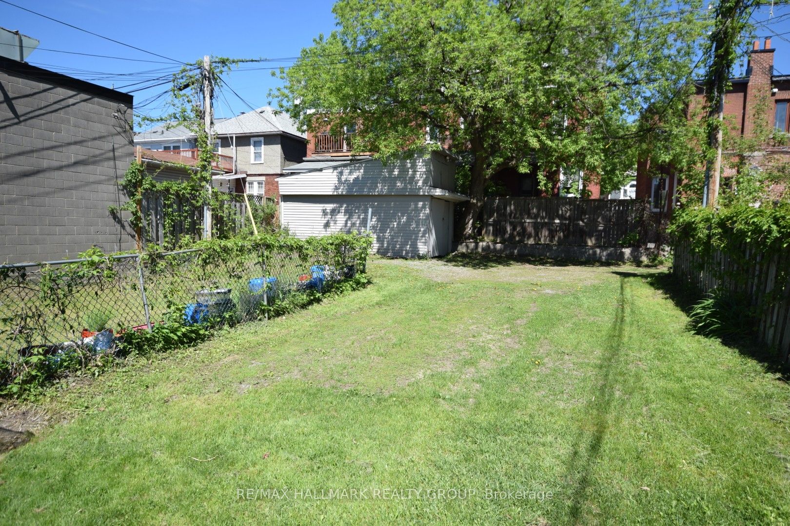 567 Gladstone Avenue