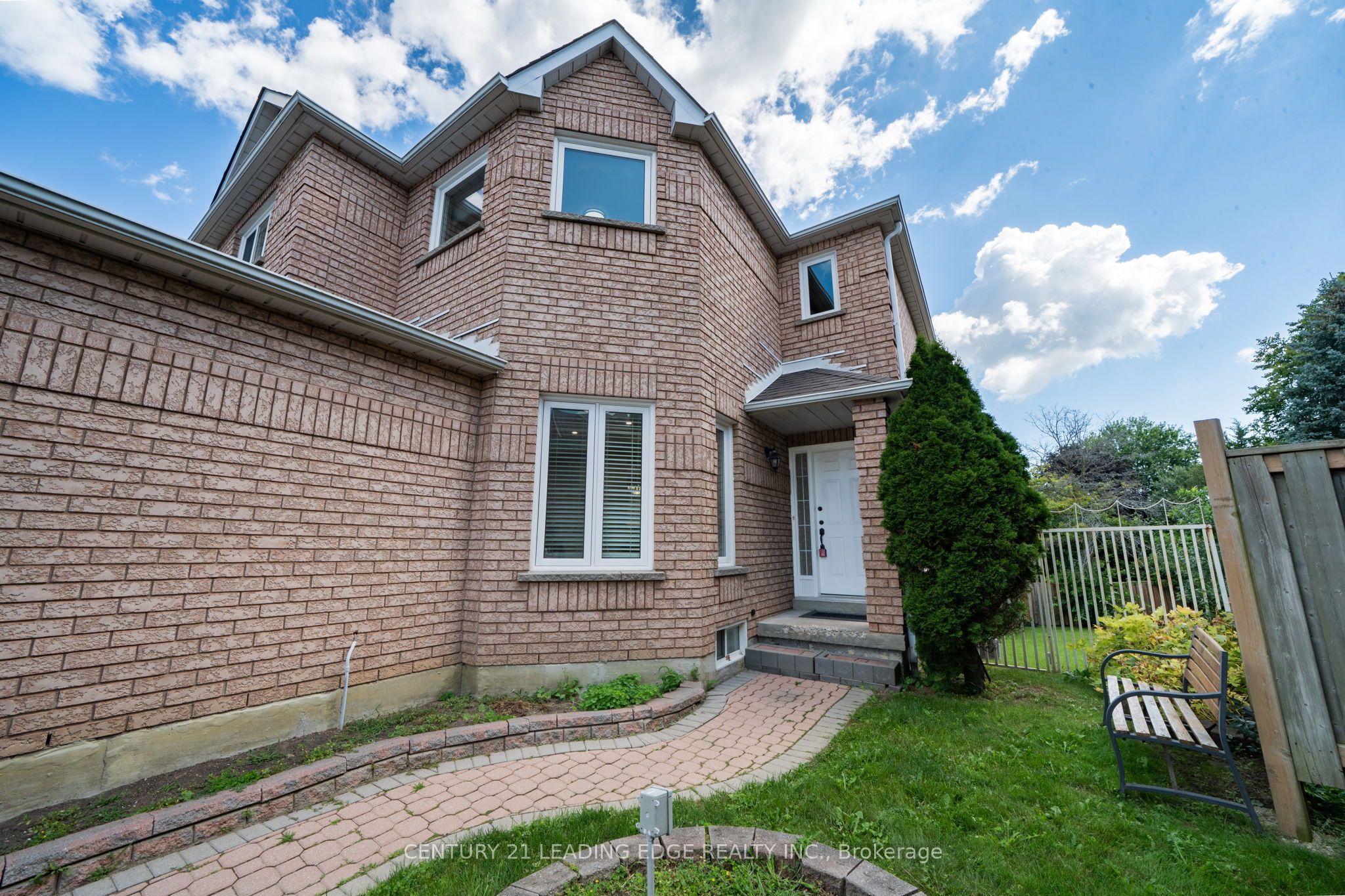 1595 Deerhurst Court