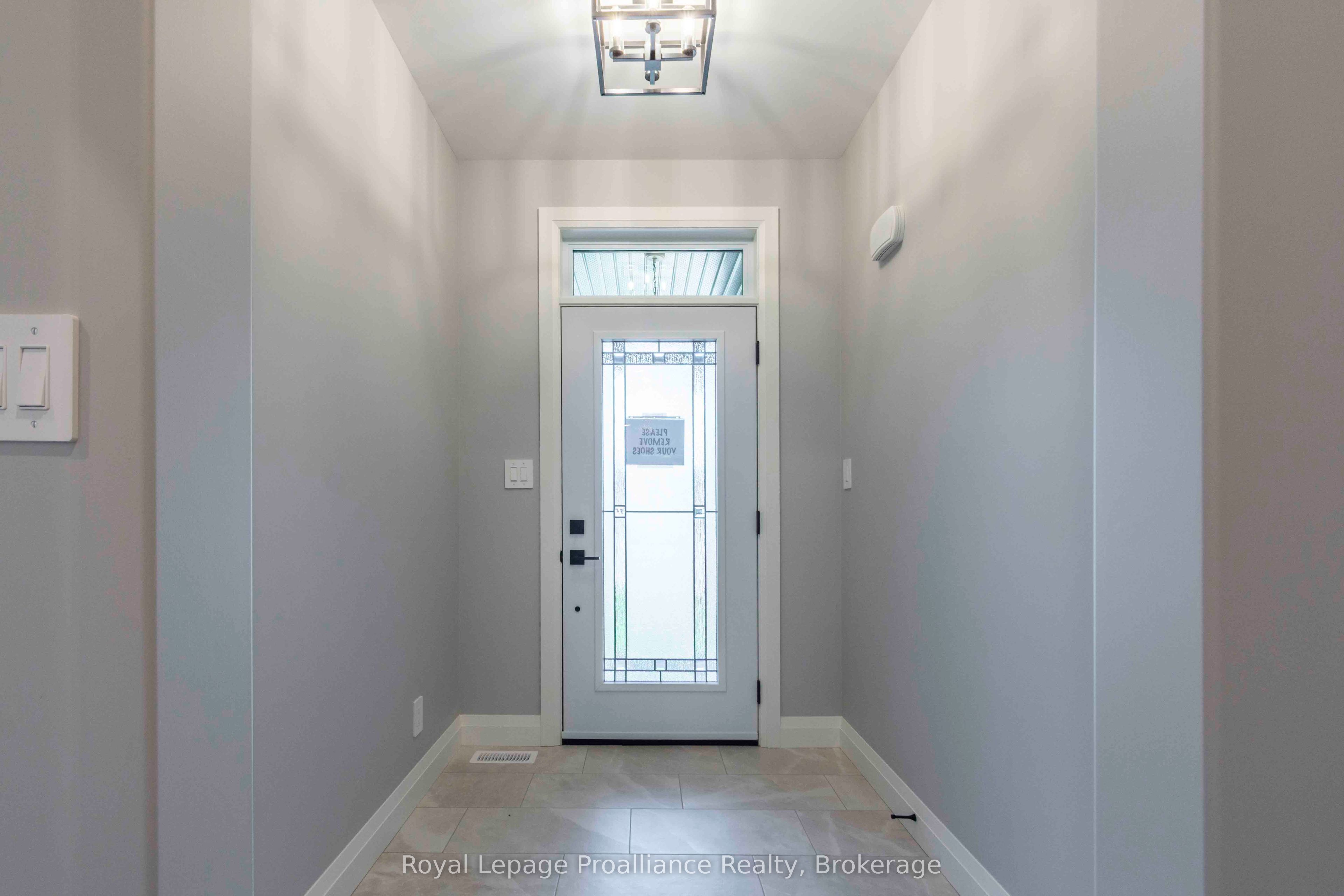 31 MacKenzie John Crescent