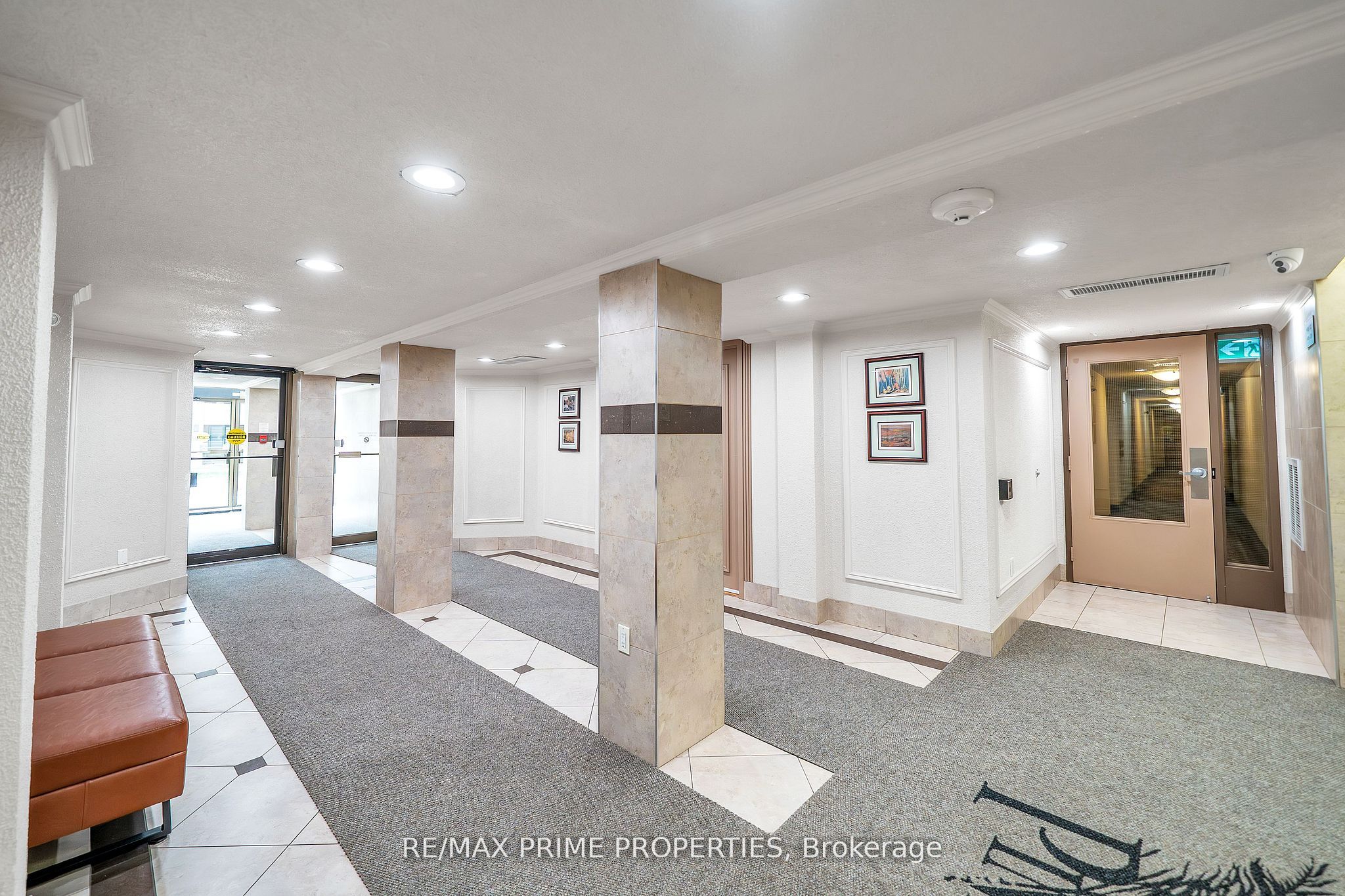 1535 Diefenbaker Court 302