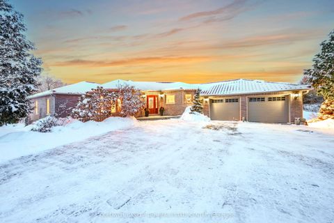 13715 Jane Street King ON L7B 1A3