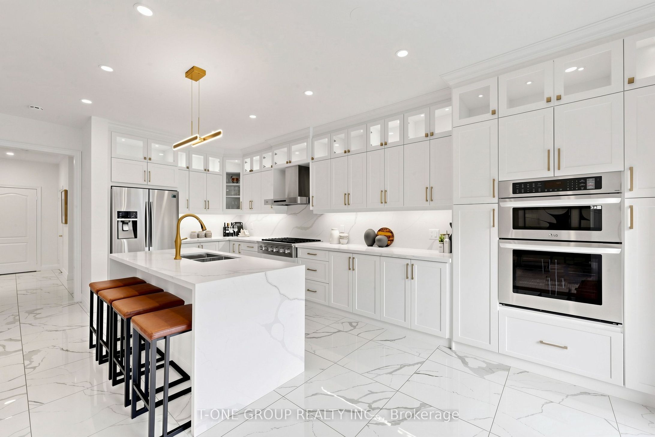 87 Serene Way