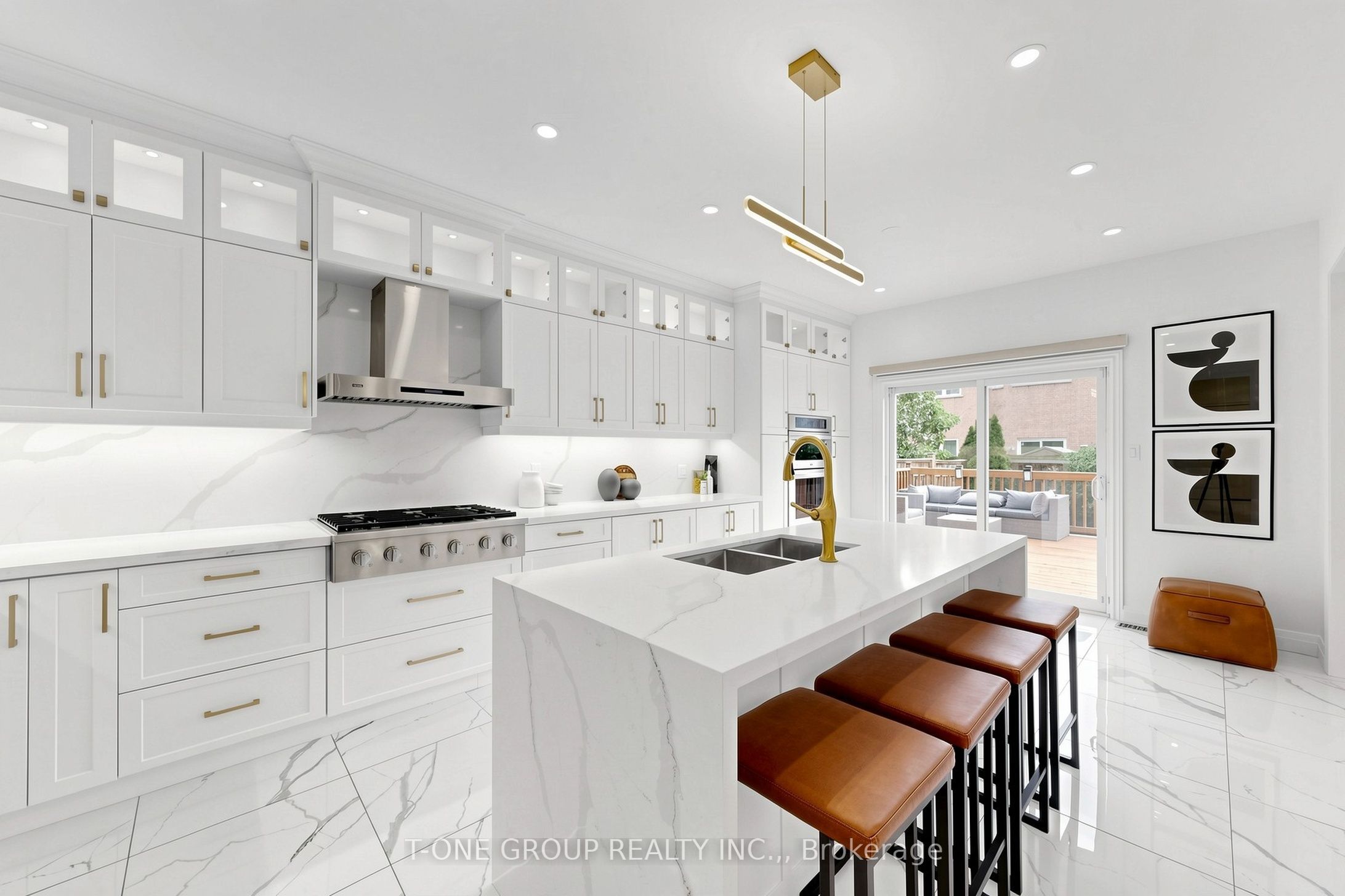 87 Serene Way