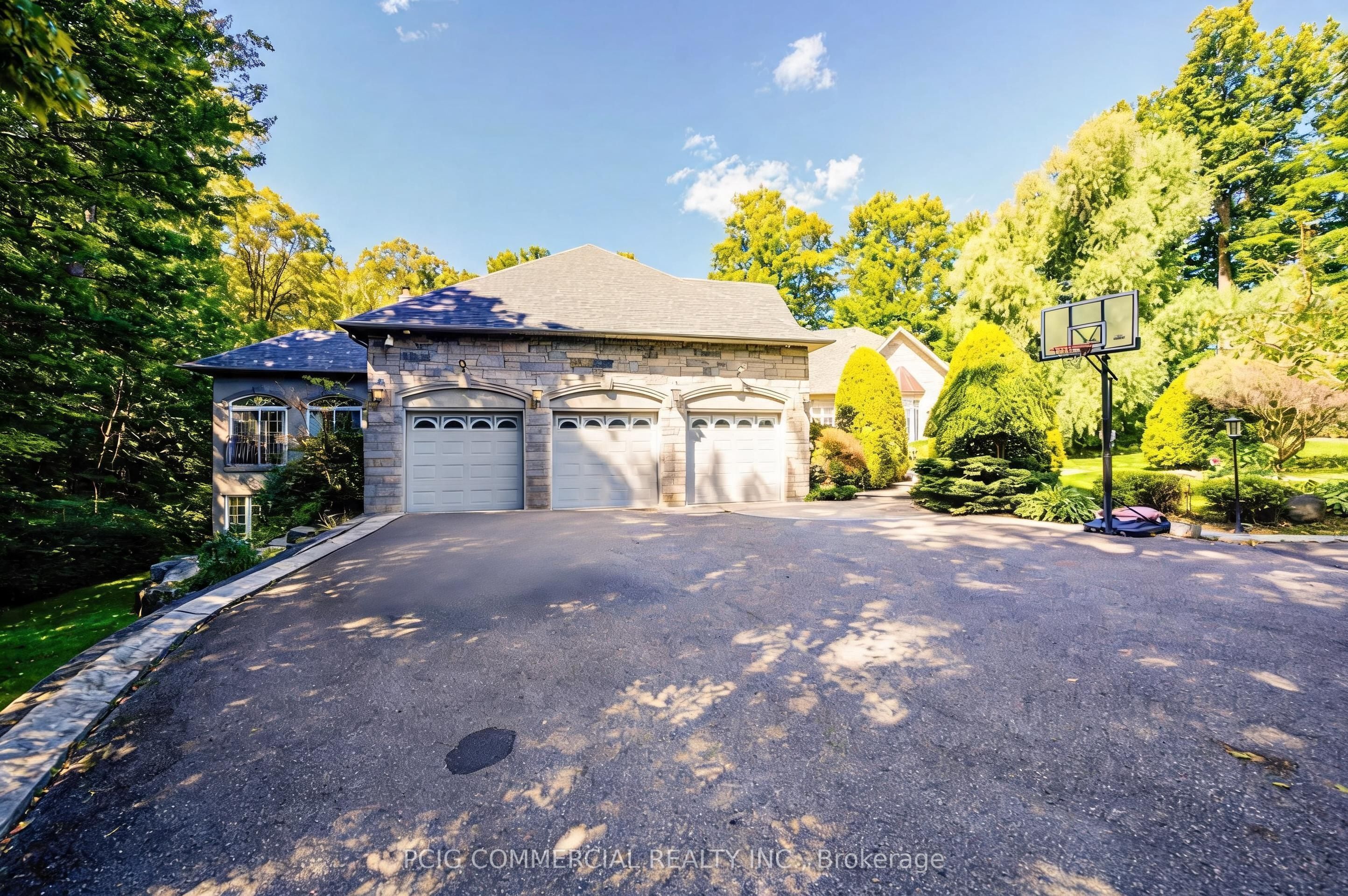 49 Offord Crescent
