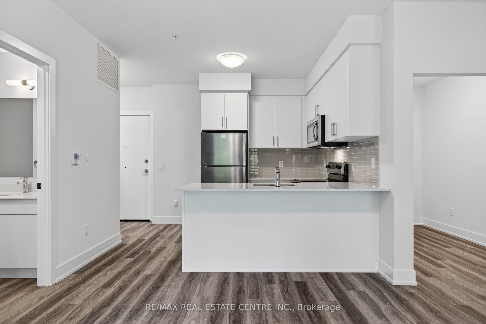 1100 Lackner Place 205