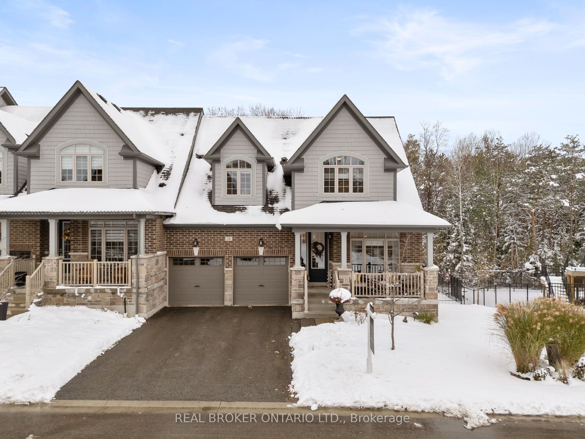 24 Howard Williams Court