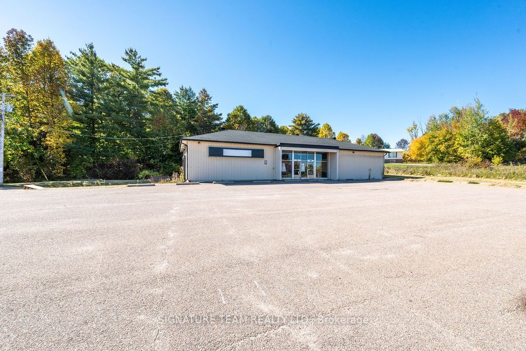 8647 60 Highway