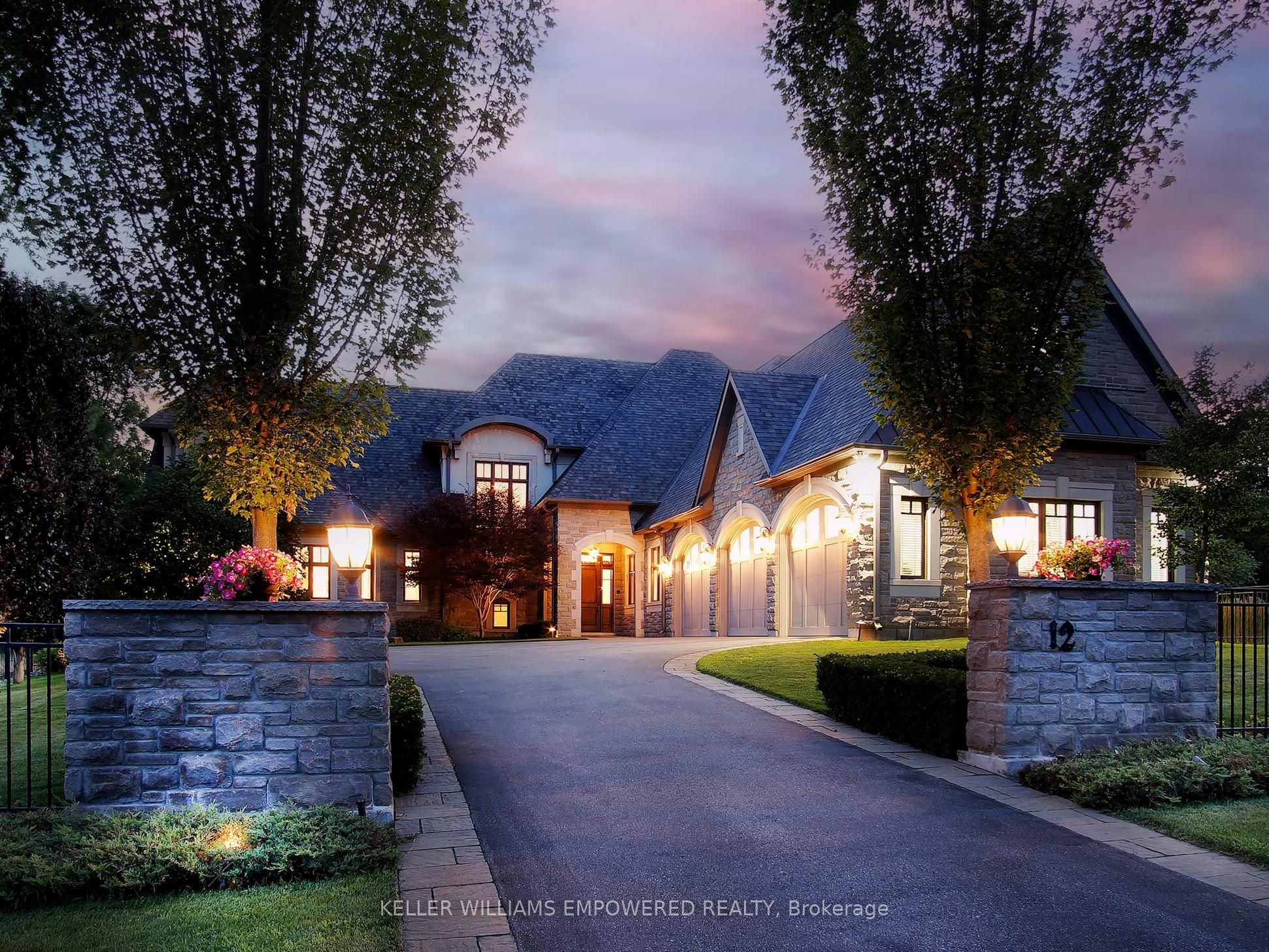 12 Macleod Estate Court