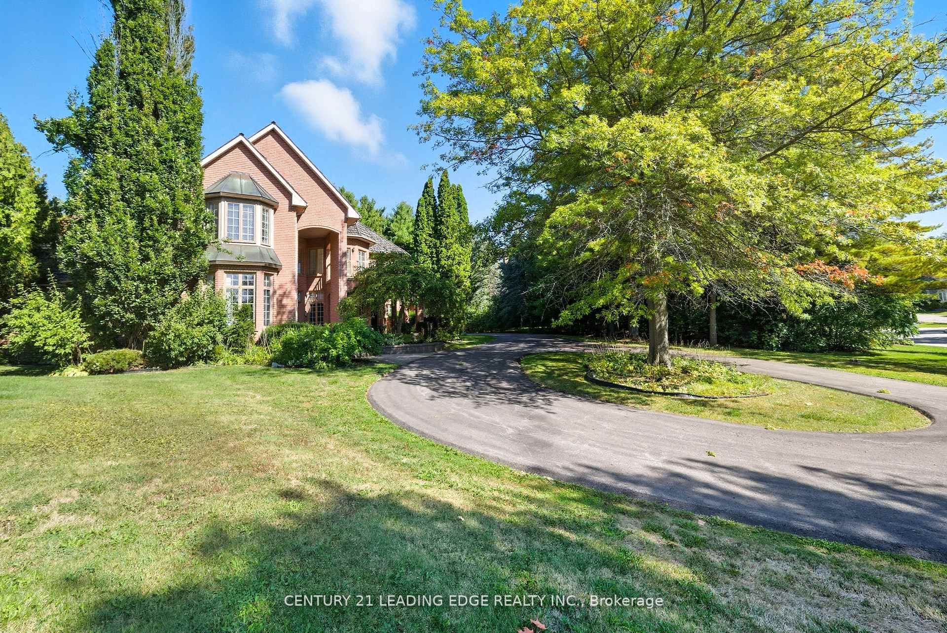 8 Bunhill Court