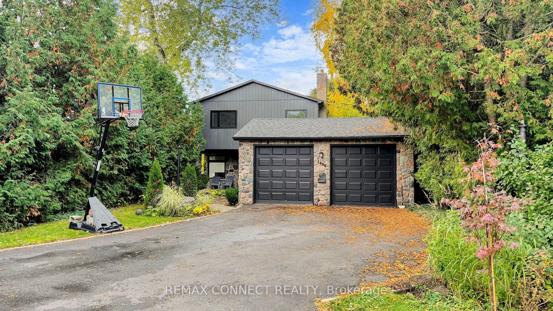 1406 Old Forest Road