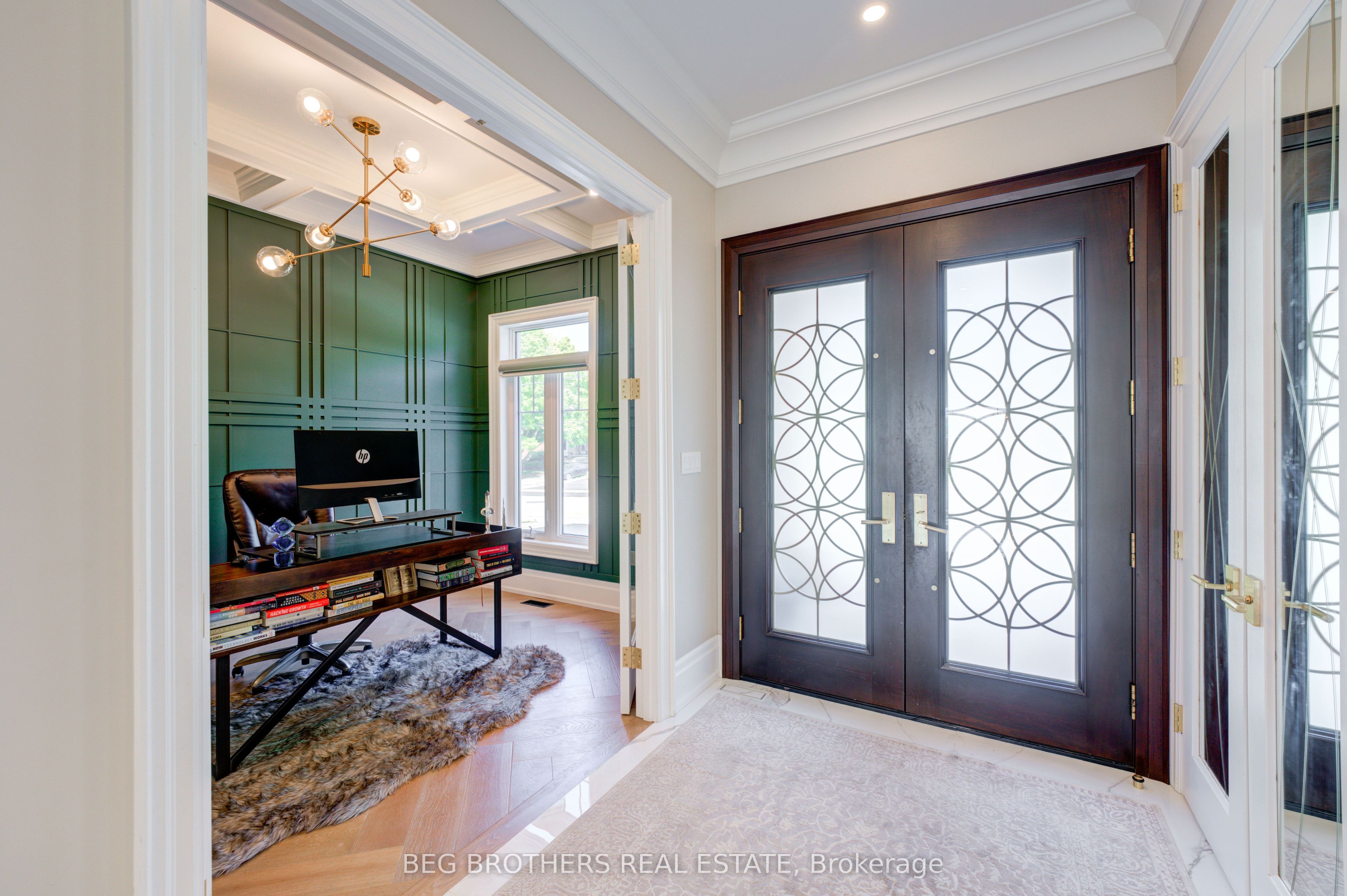 415 Sheppard Avenue