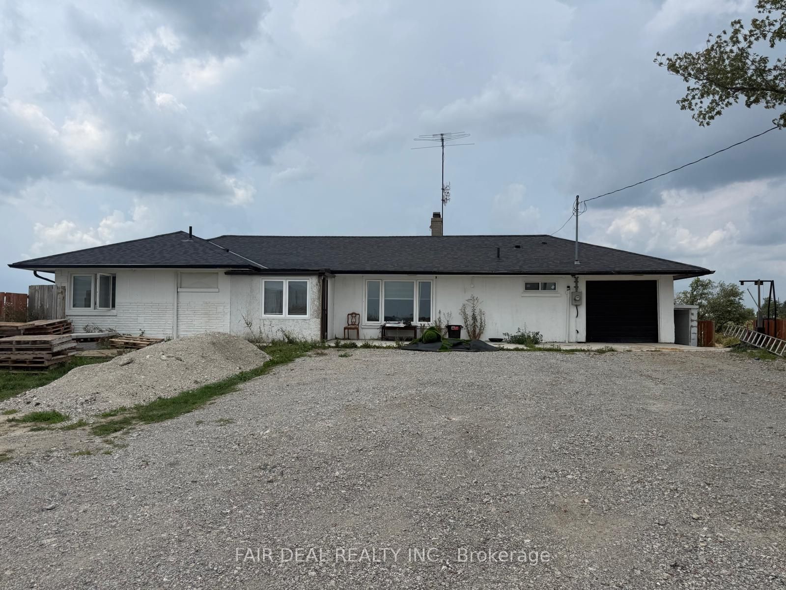 5444 Countryside Drive