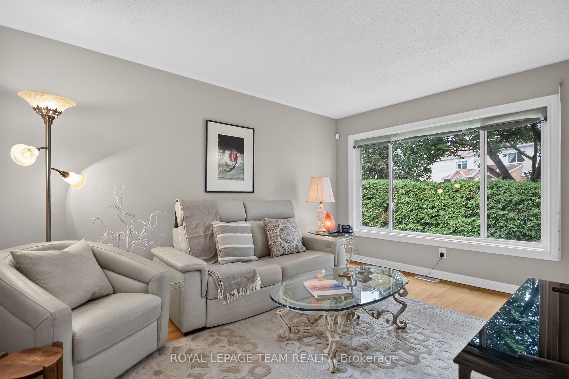 72 Sheppard's Glen Avenue