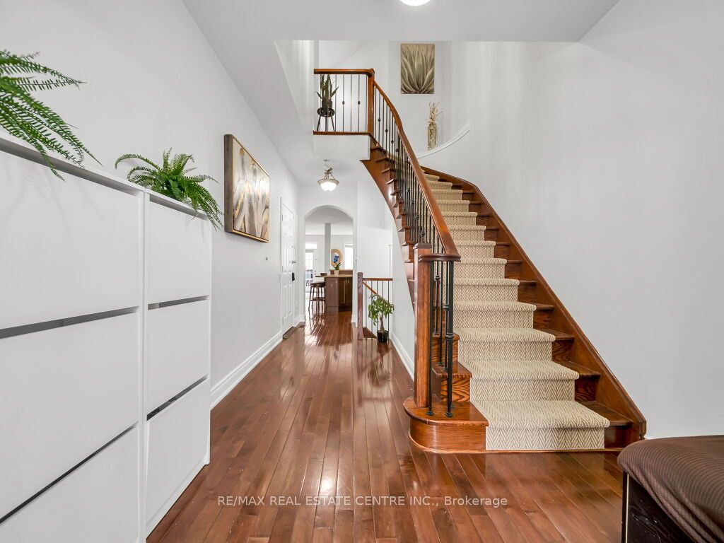 198 Duskywing Way
