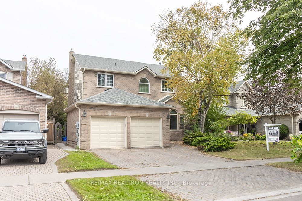 68 Flint Crescent
