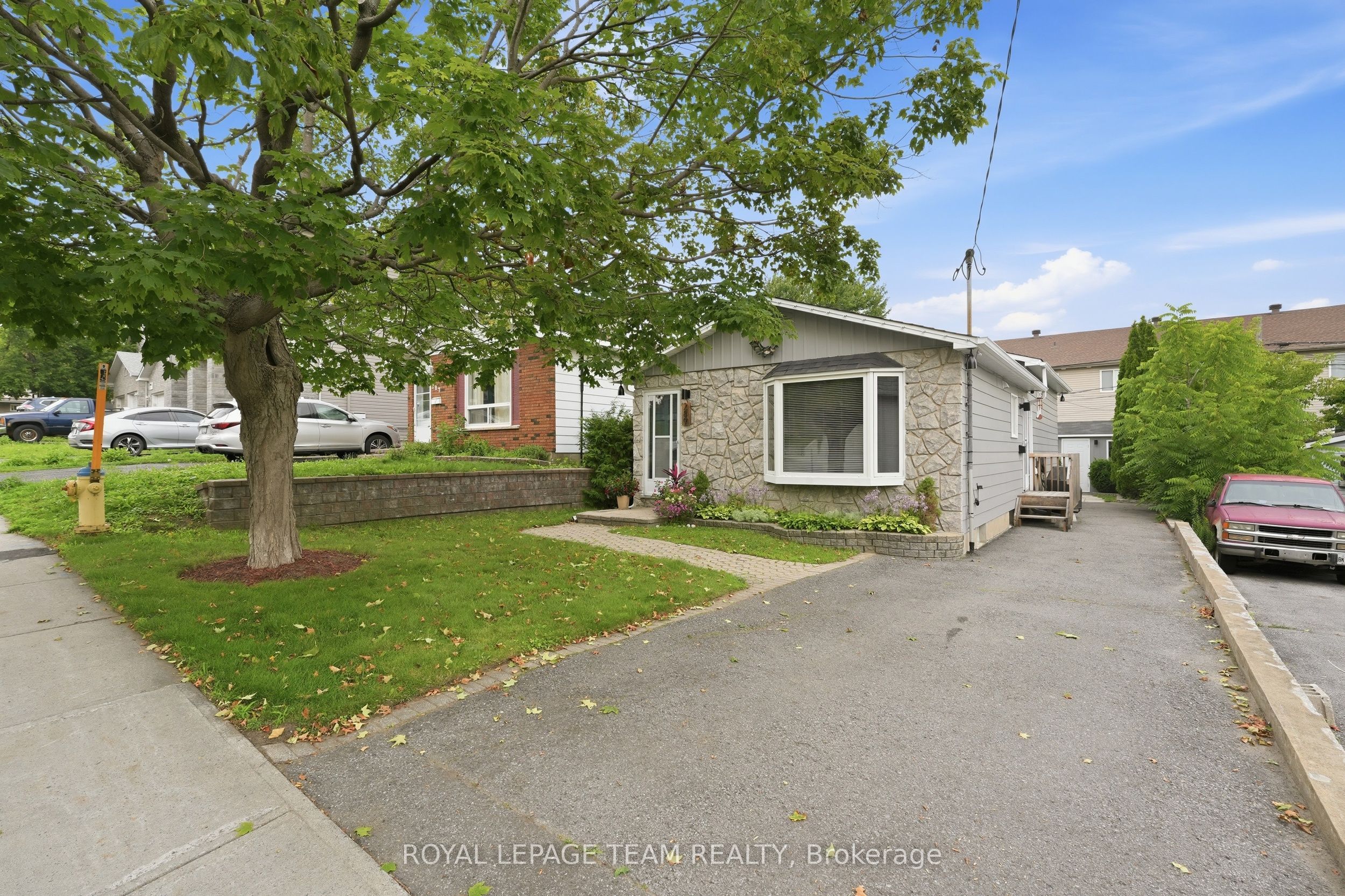 289 Montfort Street