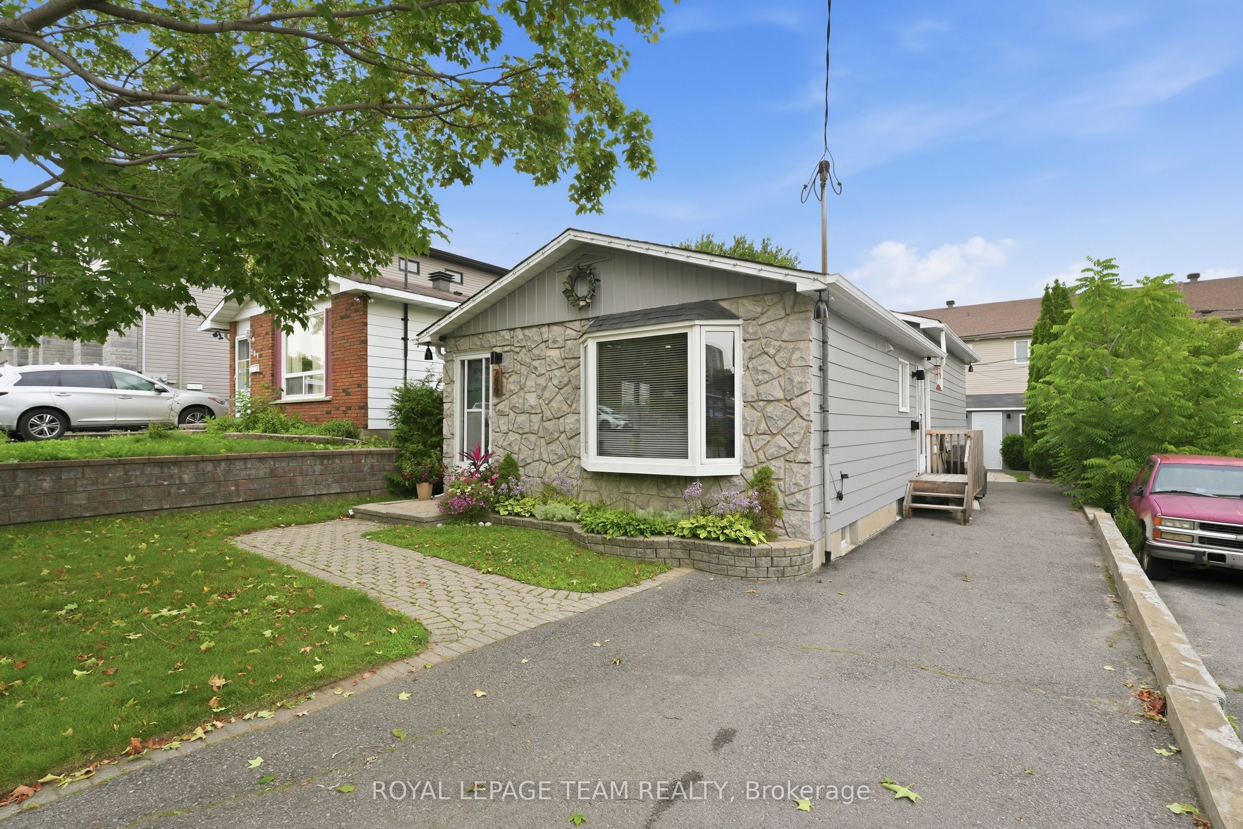 289 Montfort Street