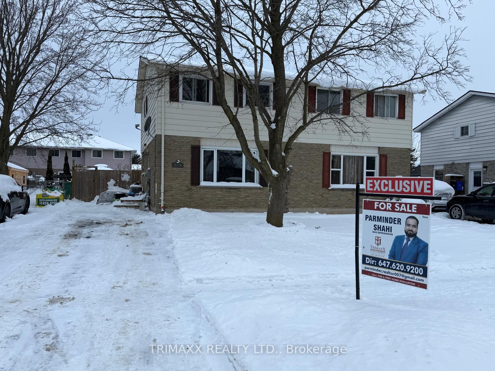 1086 CANFIELD Crescent