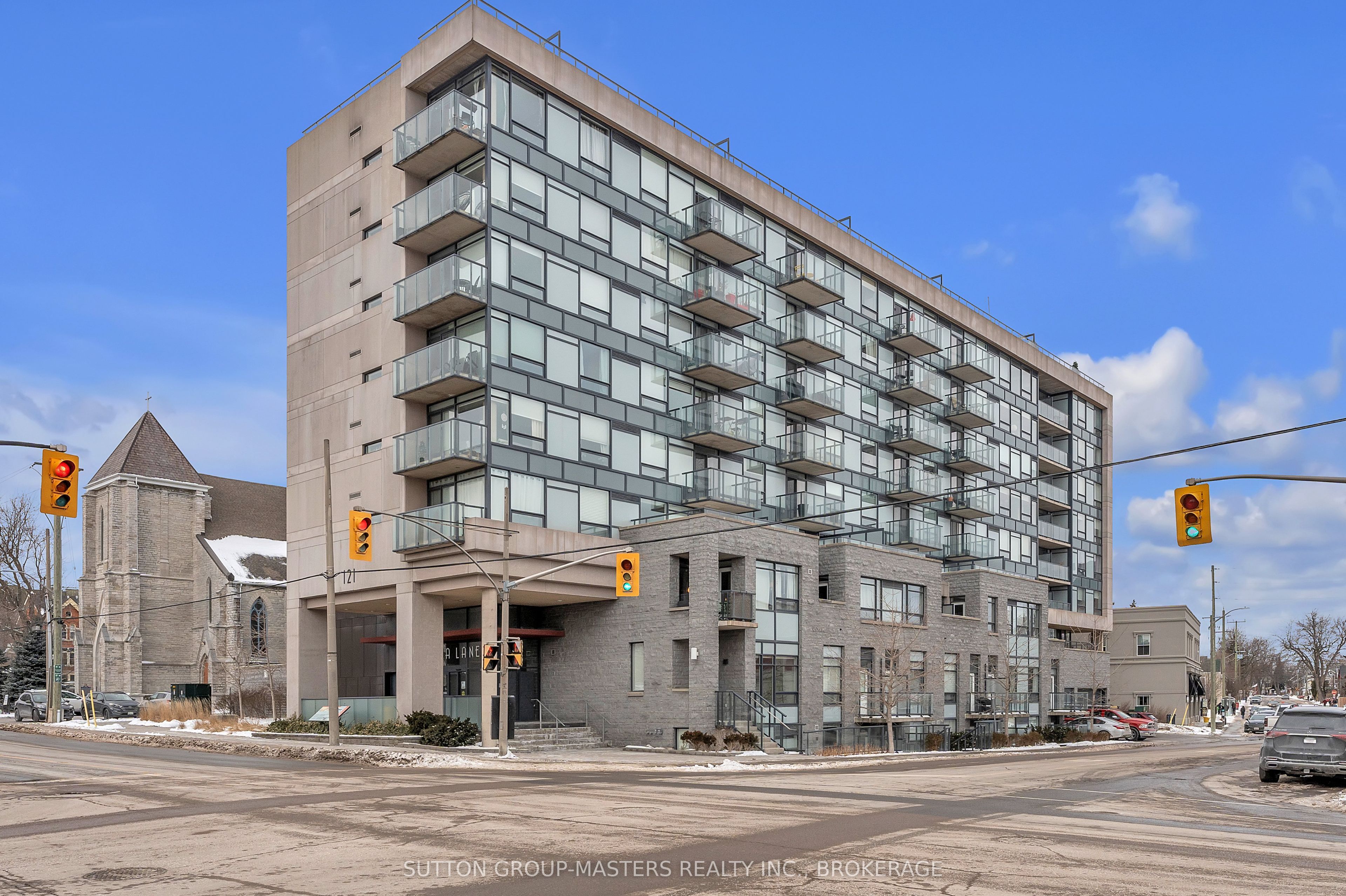 121 Queen Street 506