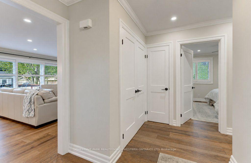 3 BLUE HERON Court