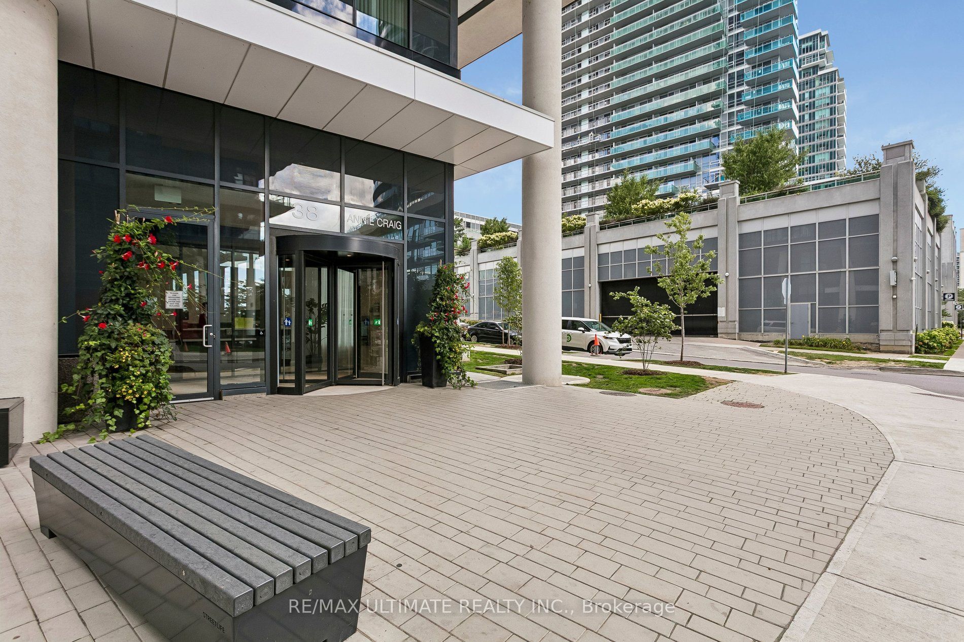 38 Annie Craig Drive 4409