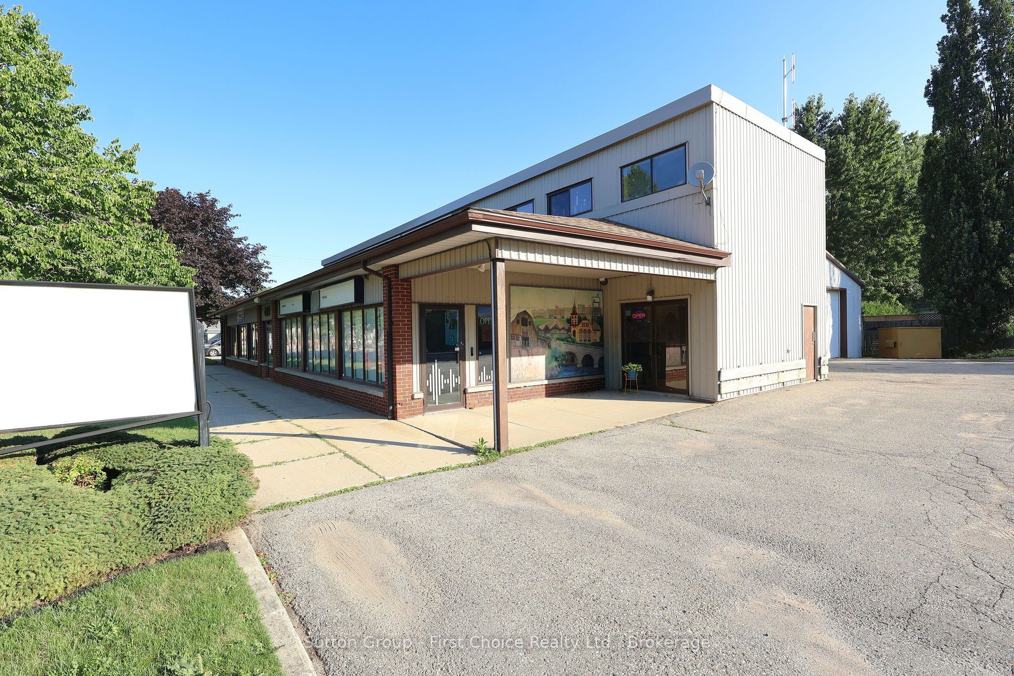 400 Huron Street