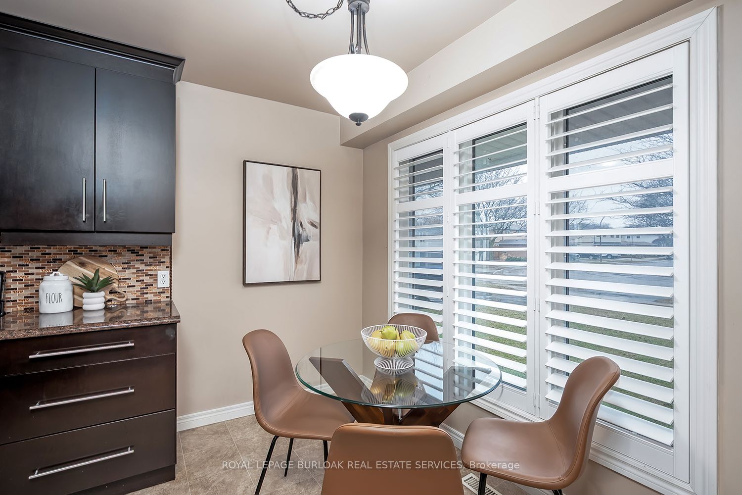 1278 Consort Crescent