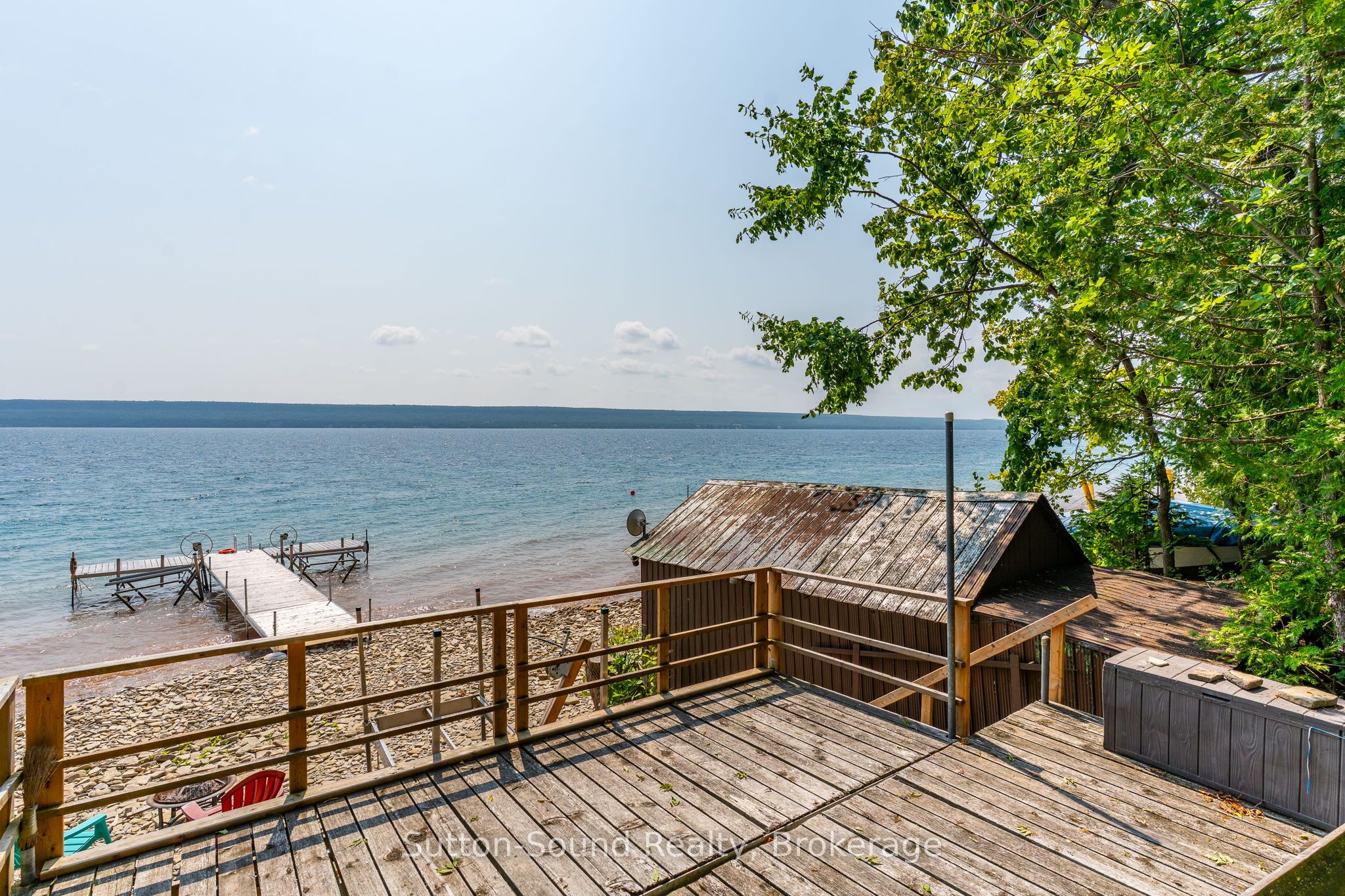 606 Mallory Beach Road