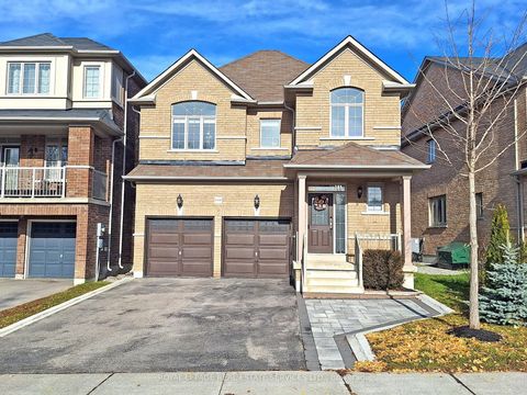 1158 Atkins Drive Newmarket ON L3X 0A6
