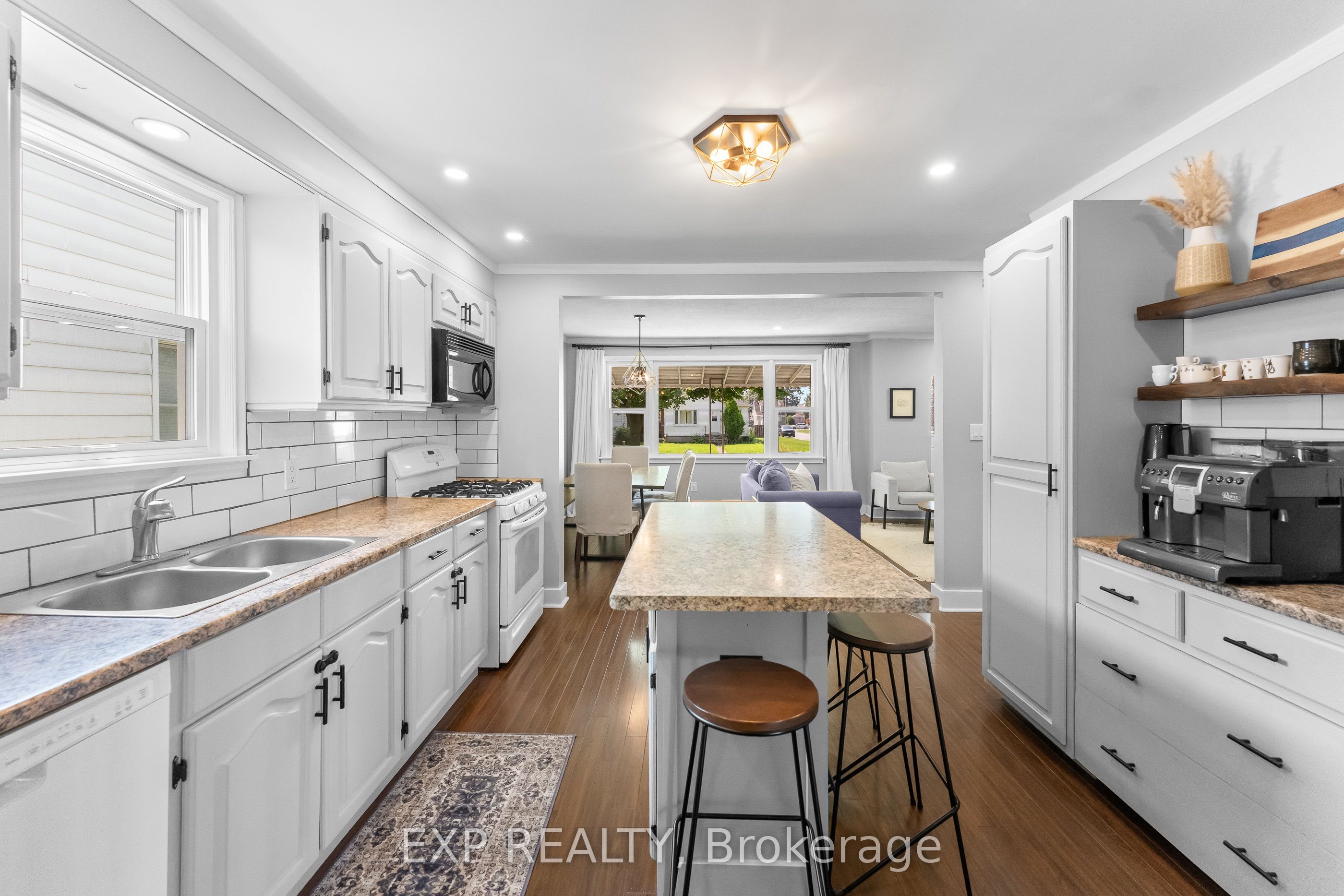 14 Mcdonald Avenue